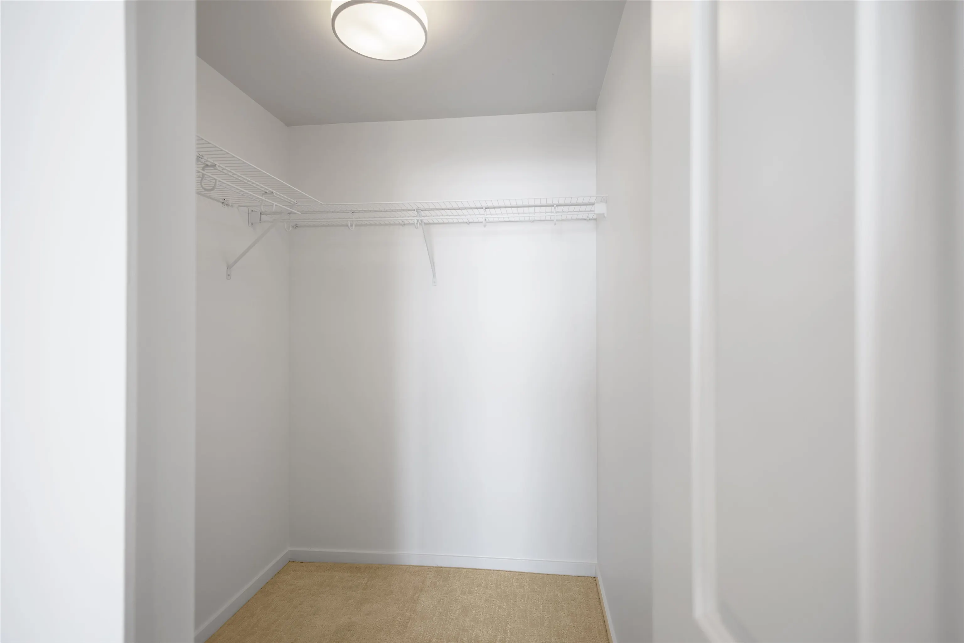 1701 6700 Dunblane Avenue