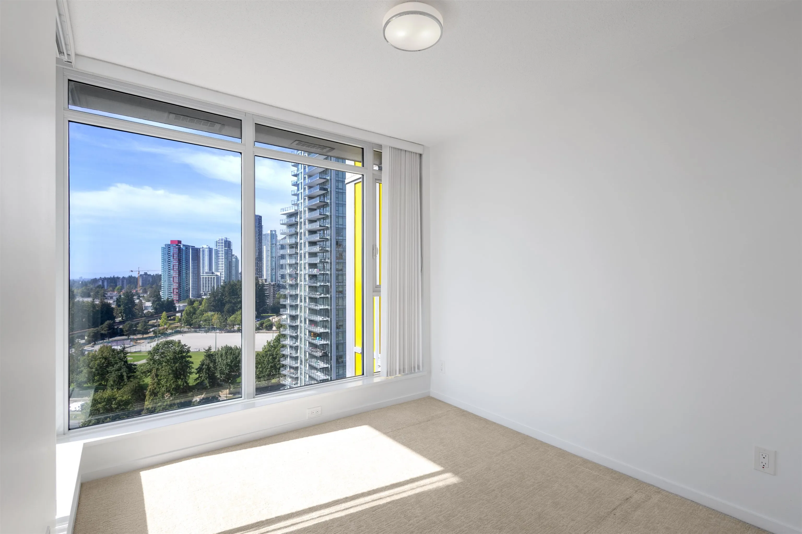 1701 6700 Dunblane Avenue