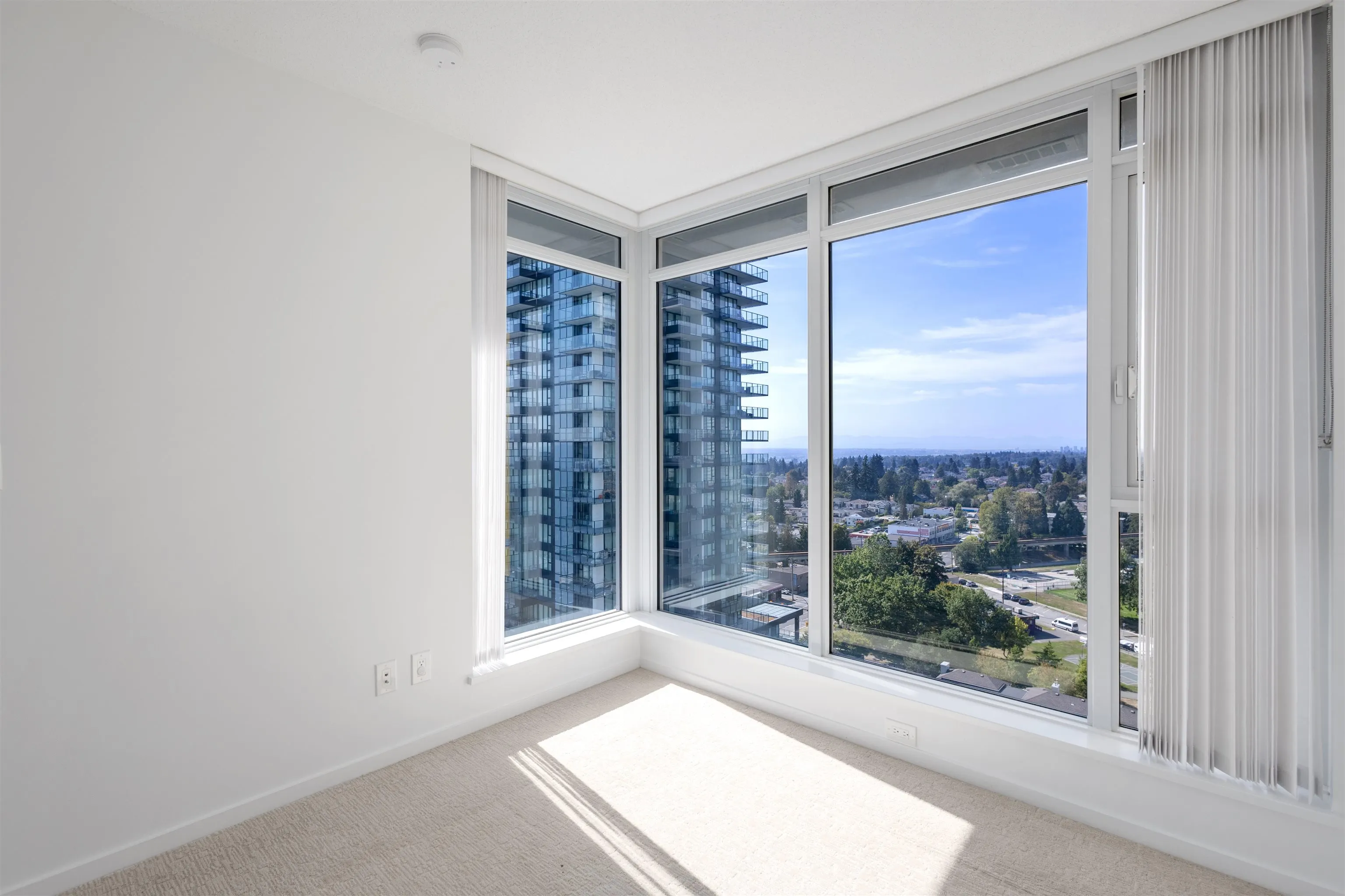 1701 6700 Dunblane Avenue