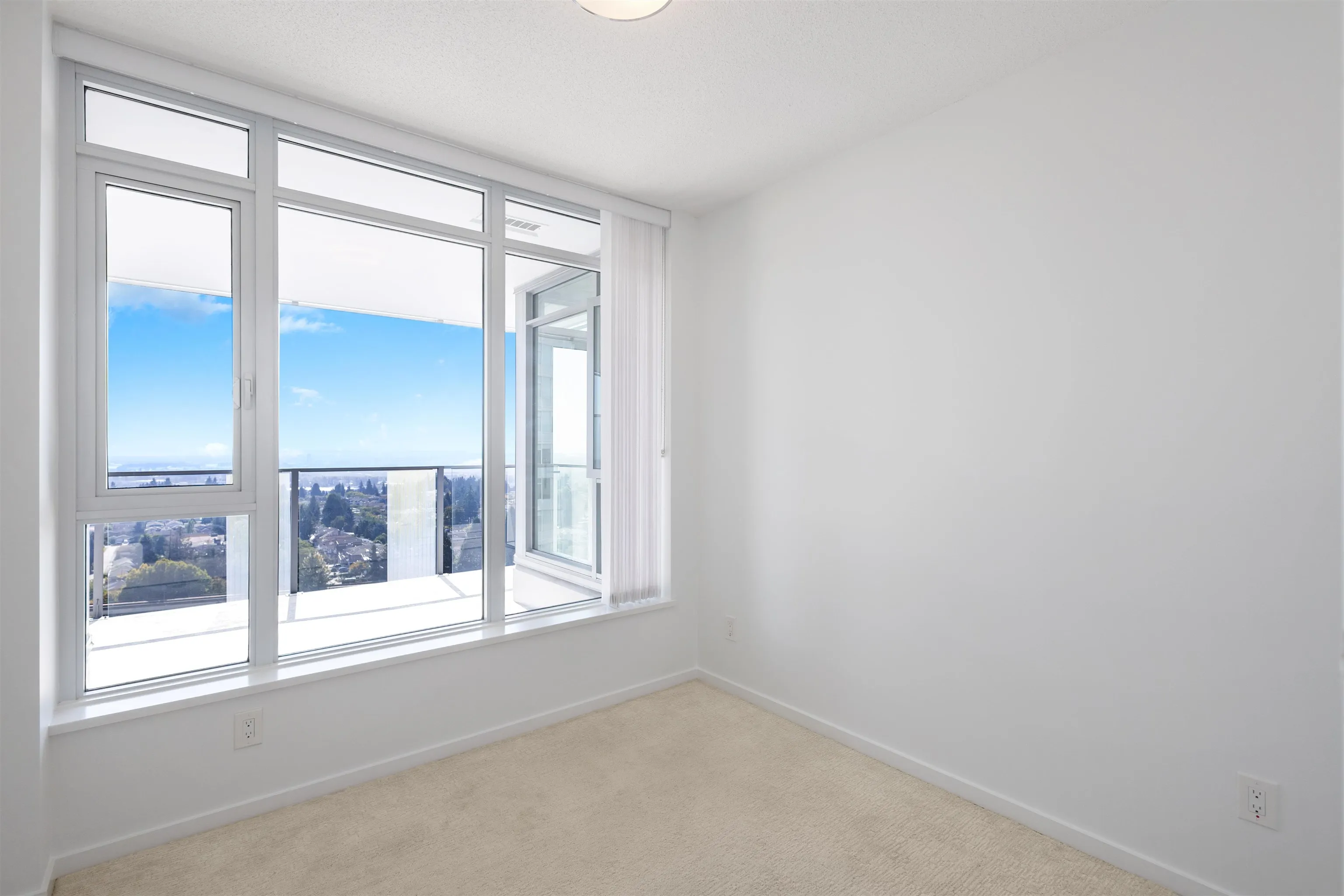 1701 6700 Dunblane Avenue