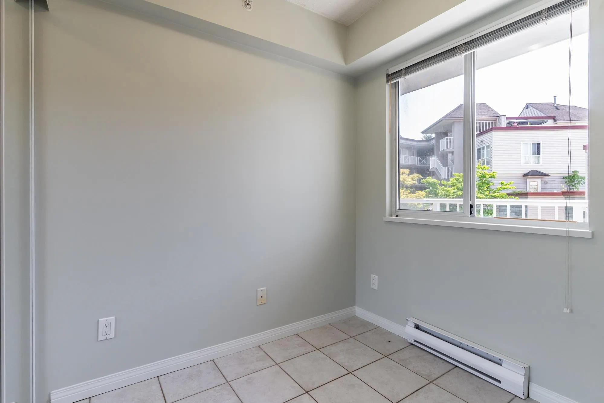 404 528 Rochester Avenue