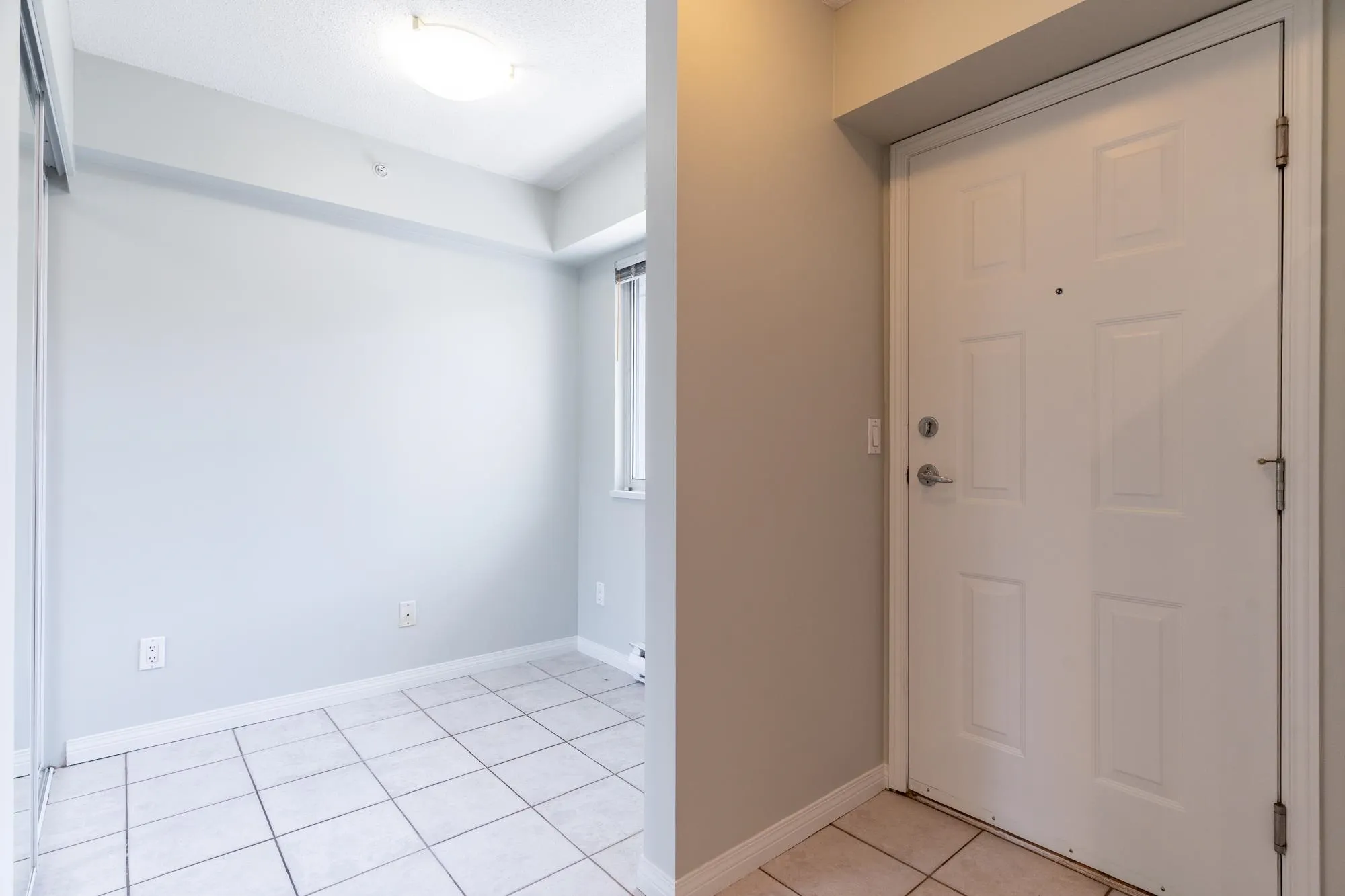 404 528 Rochester Avenue