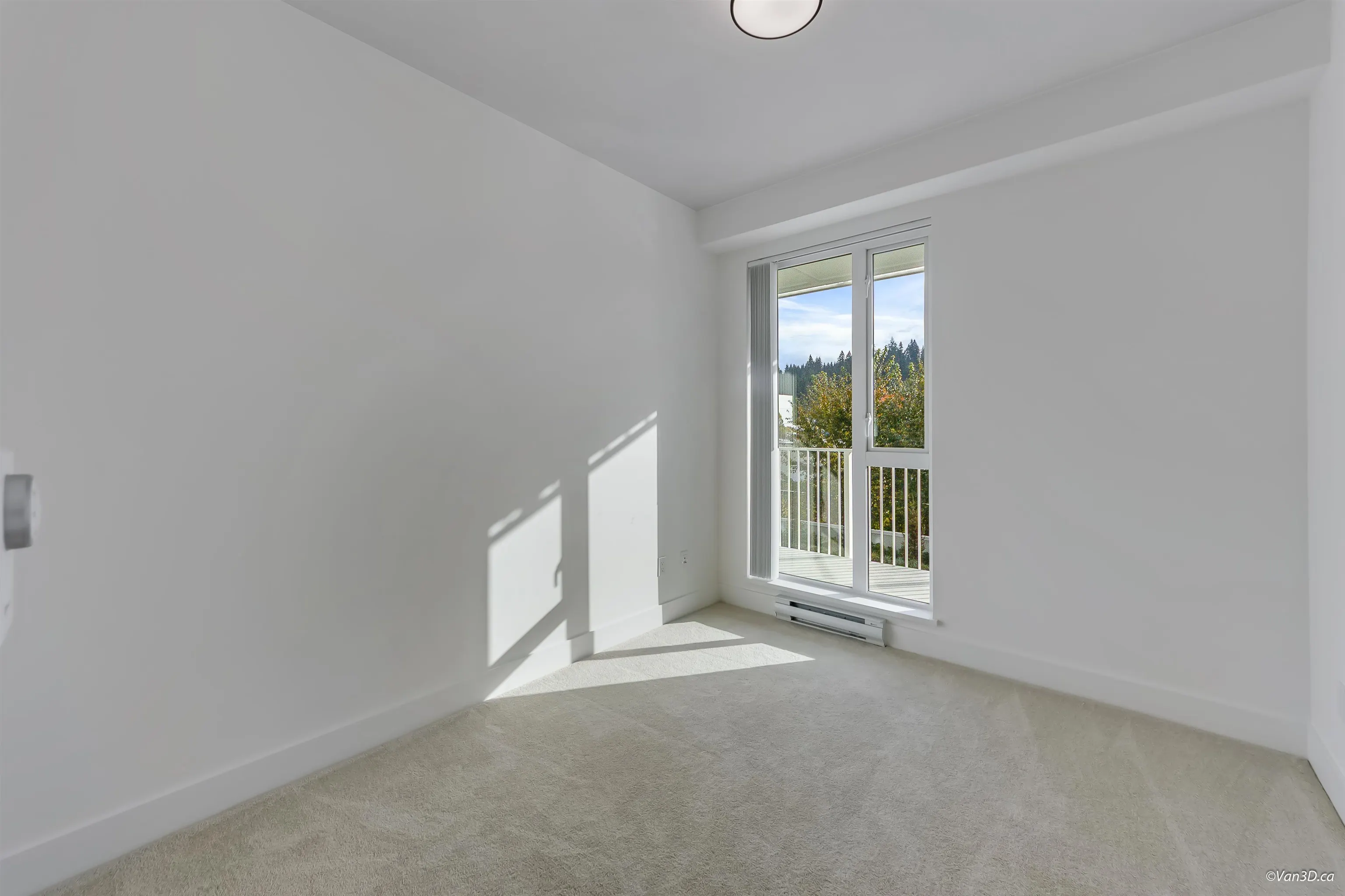 408 3075 Murray Street