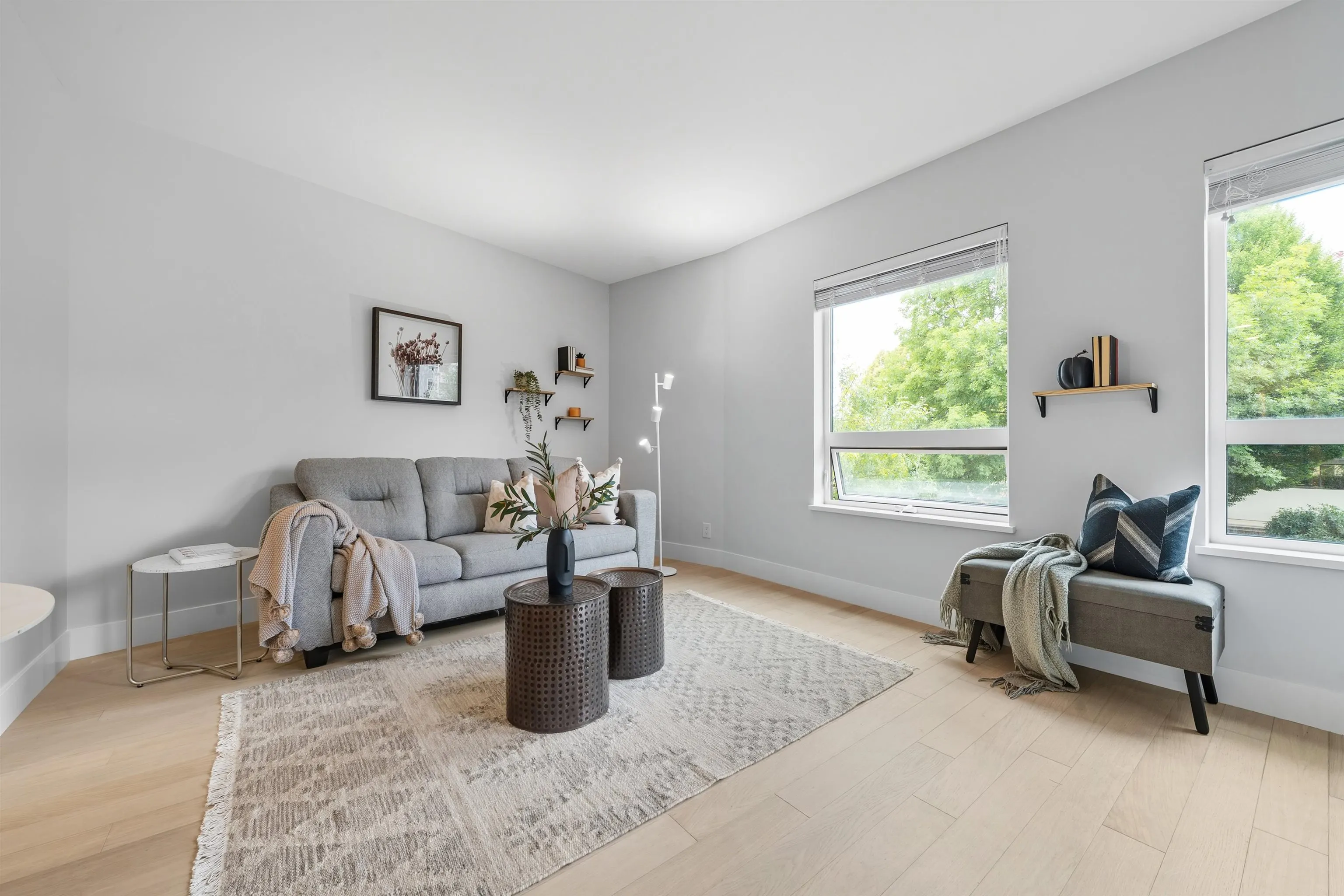 201 22226 Brown Avenue