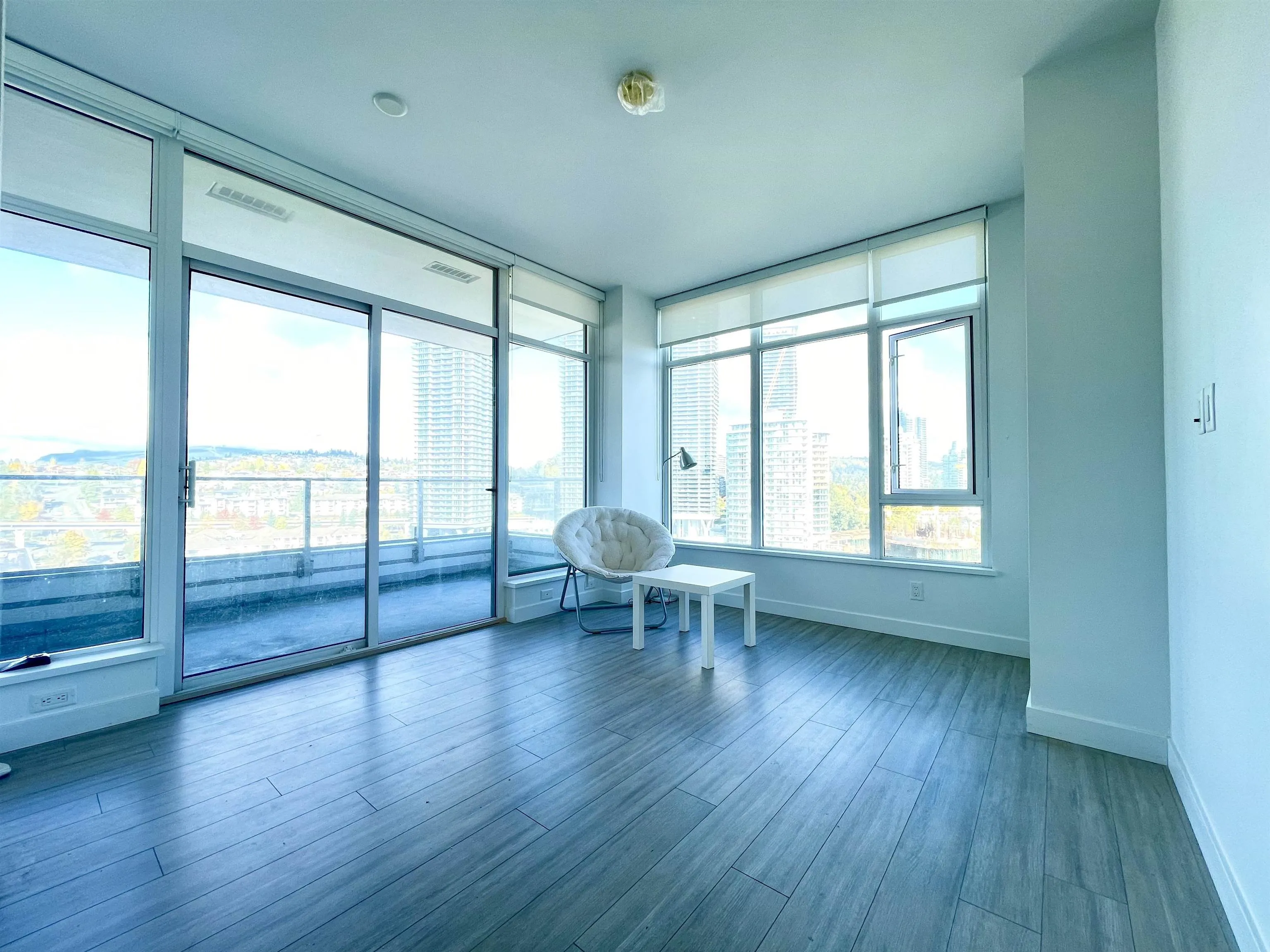 1604 2351 Beta Avenue