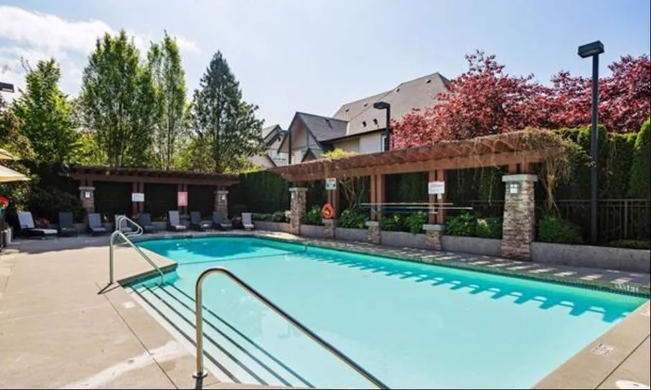 153 2501 161a Street