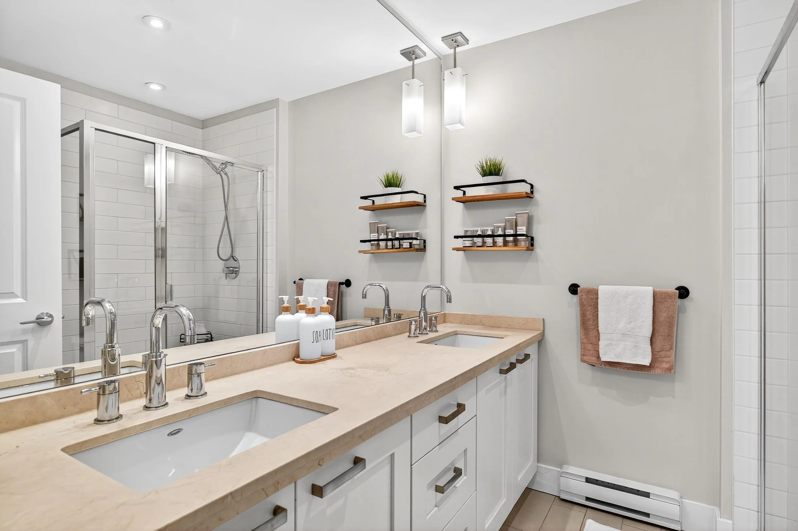 153 2501 161a Street