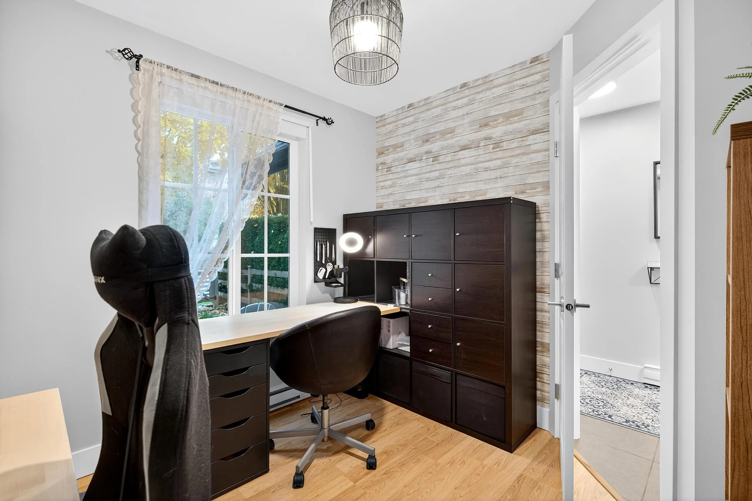 153 2501 161a Street