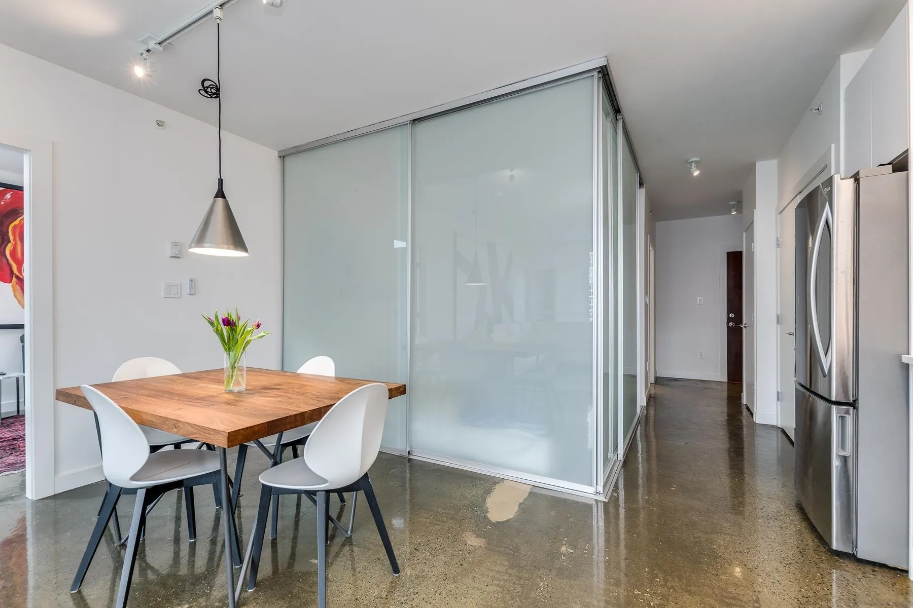 714 221 Union Street