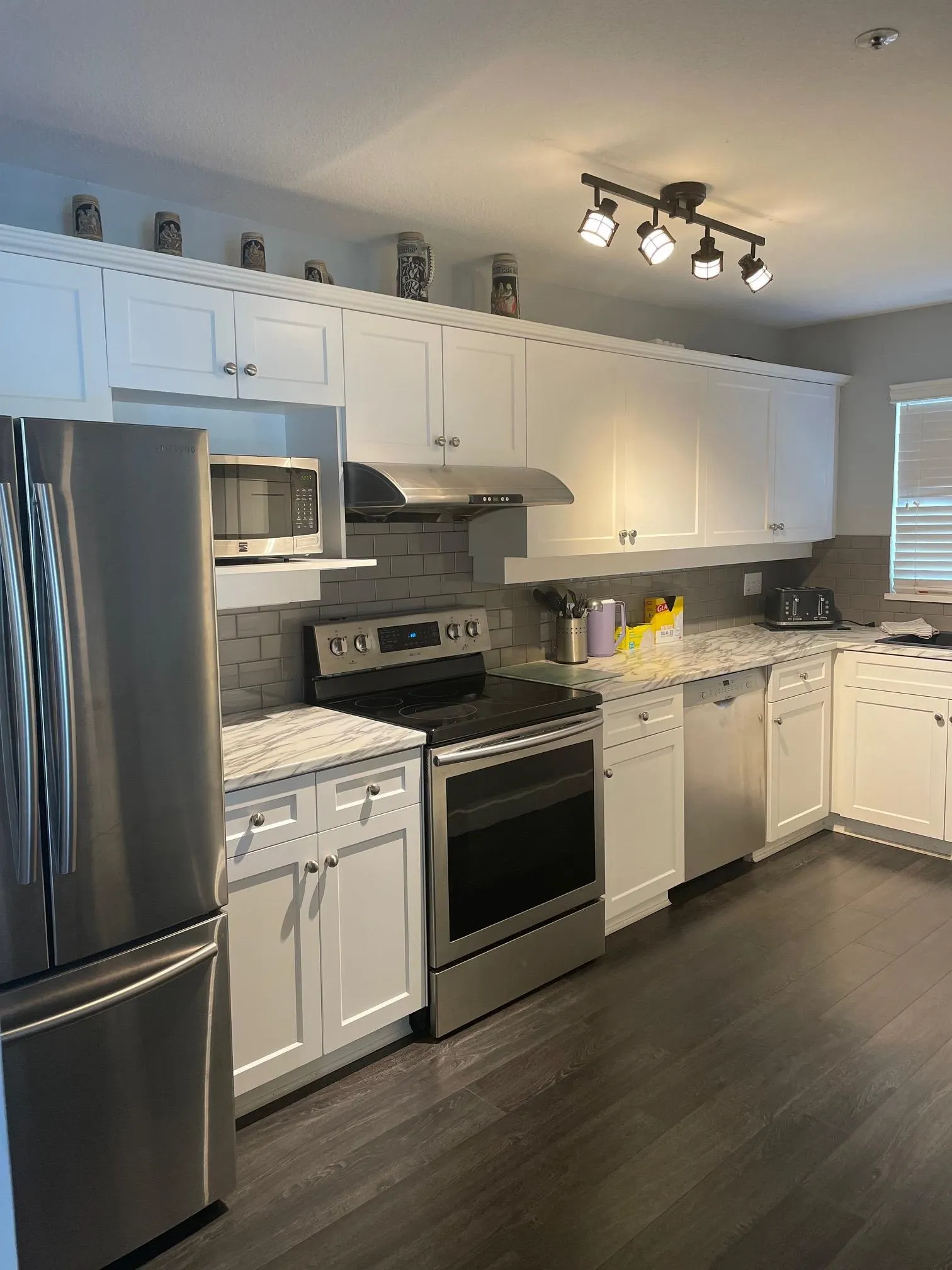 203 5556 201a Street