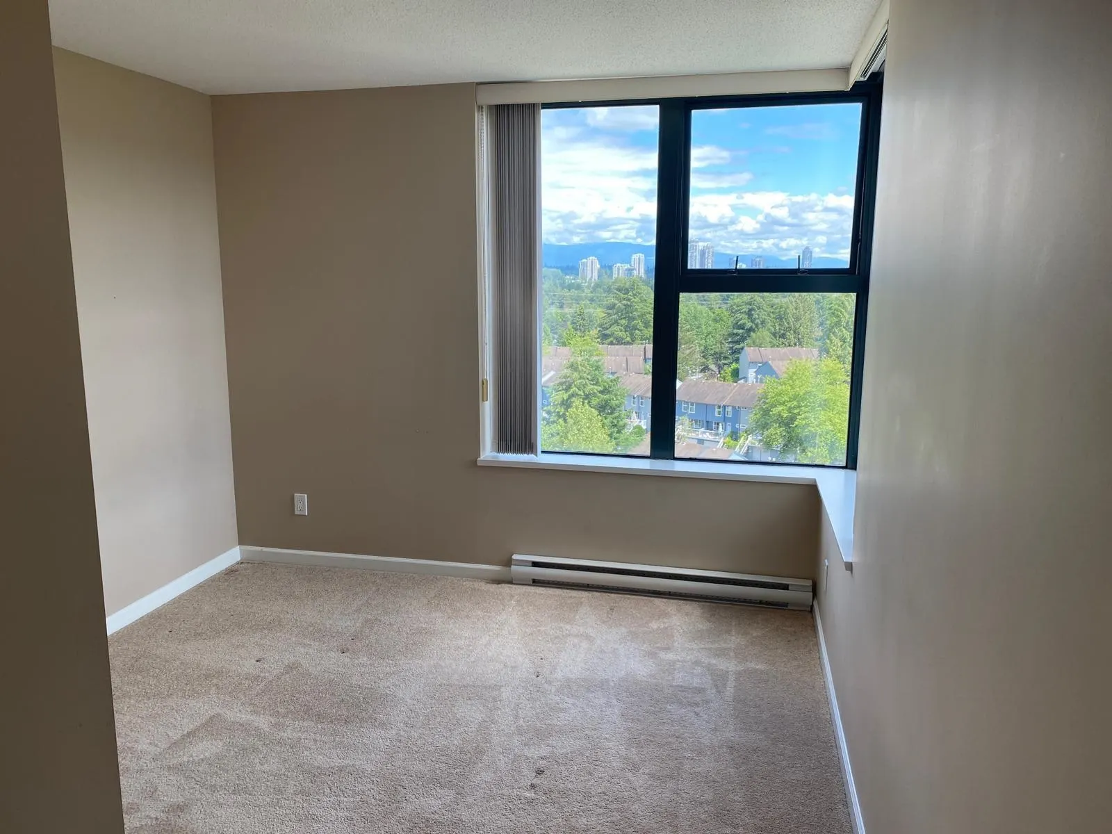 1503 288 Ungless Way