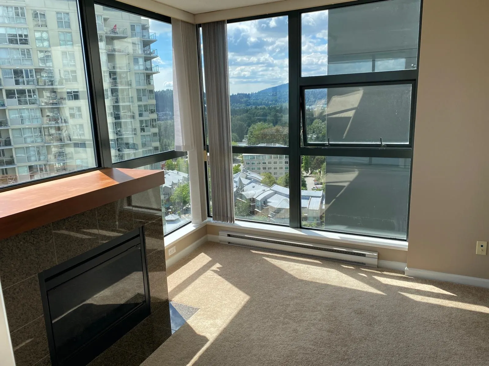 1503 288 Ungless Way