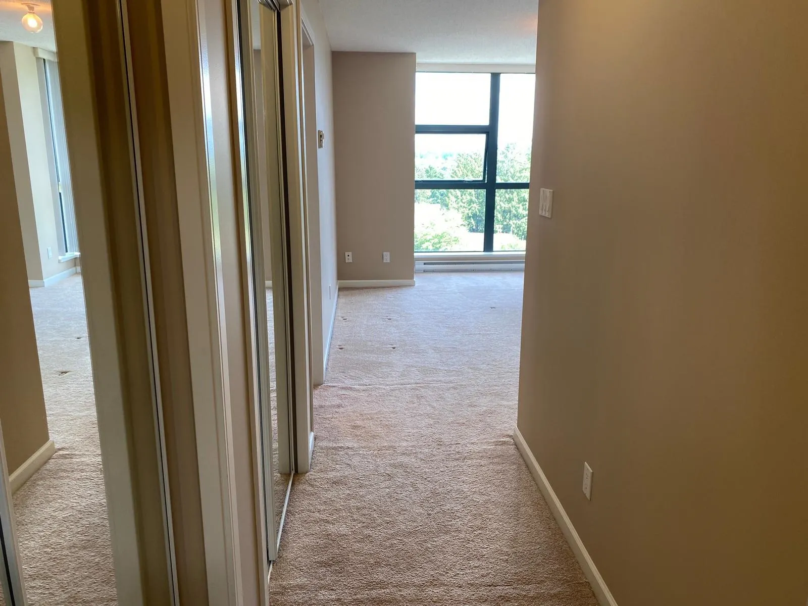 1503 288 Ungless Way