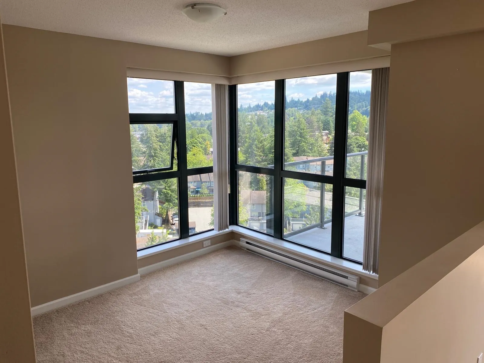 1503 288 Ungless Way