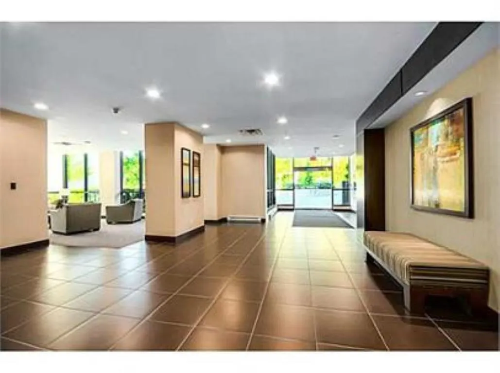 1503 288 Ungless Way