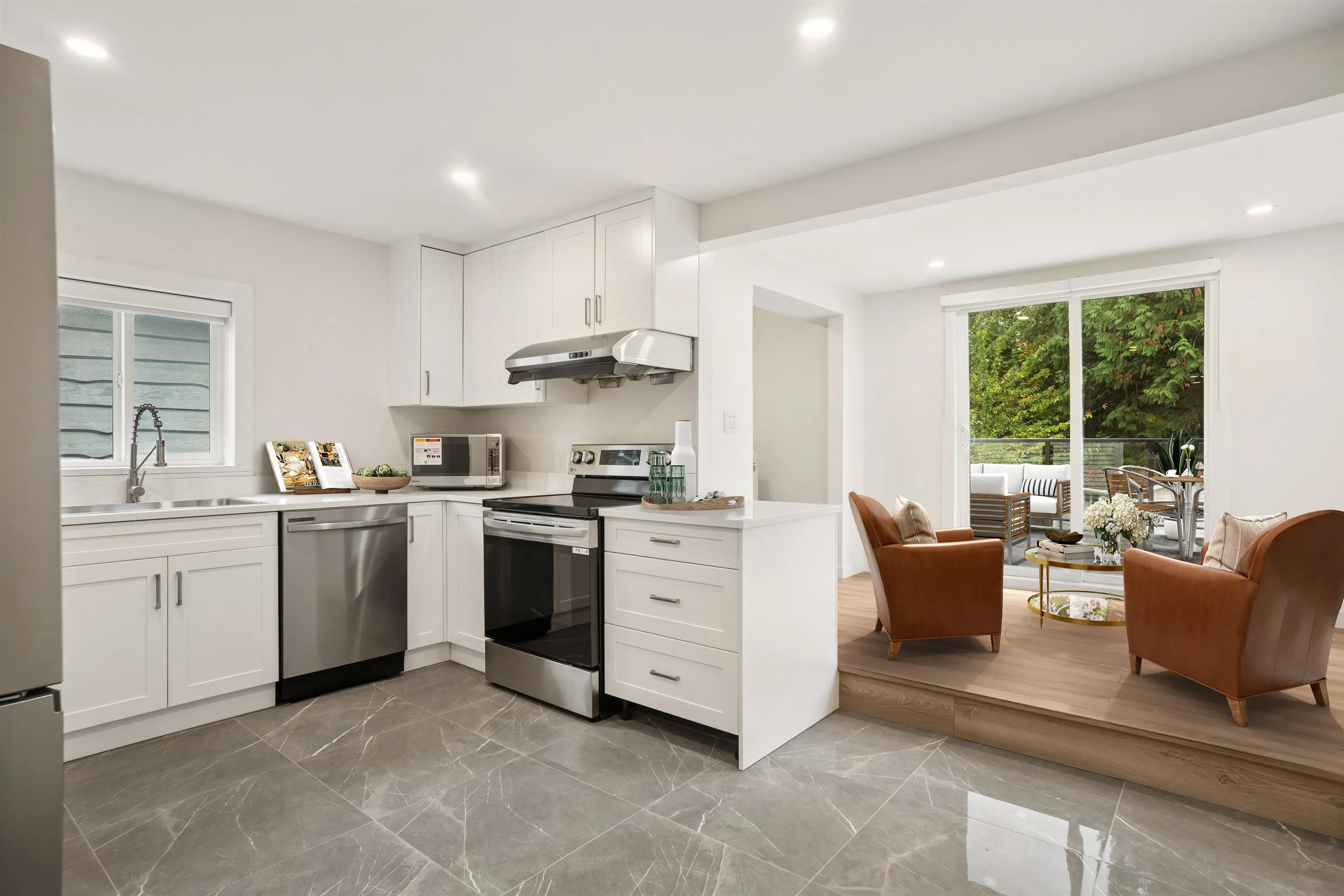 15962 North Bluff Road