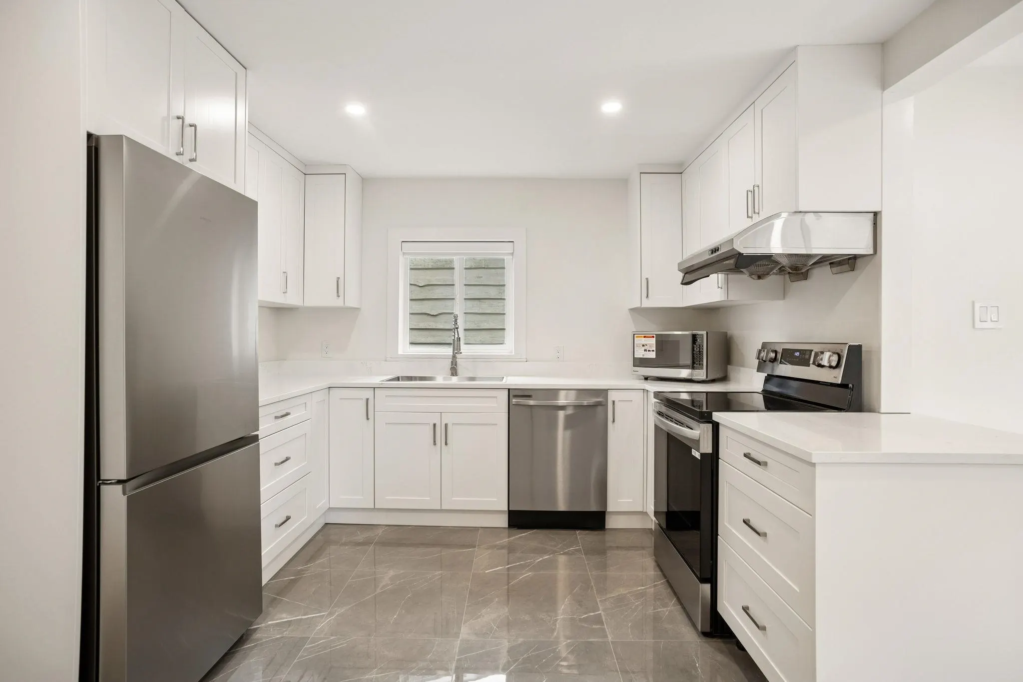 15962 North Bluff Road