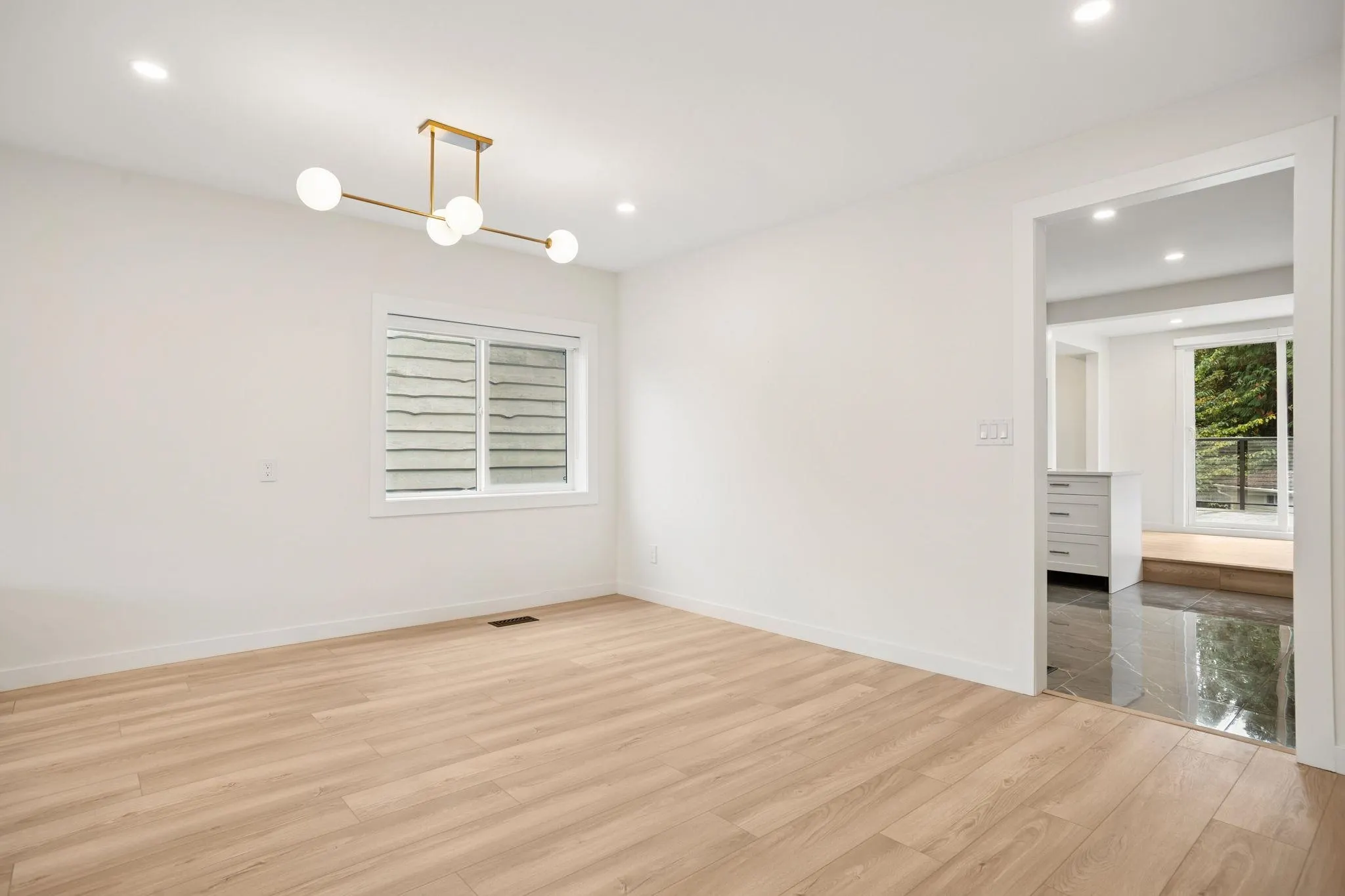 15962 North Bluff Road