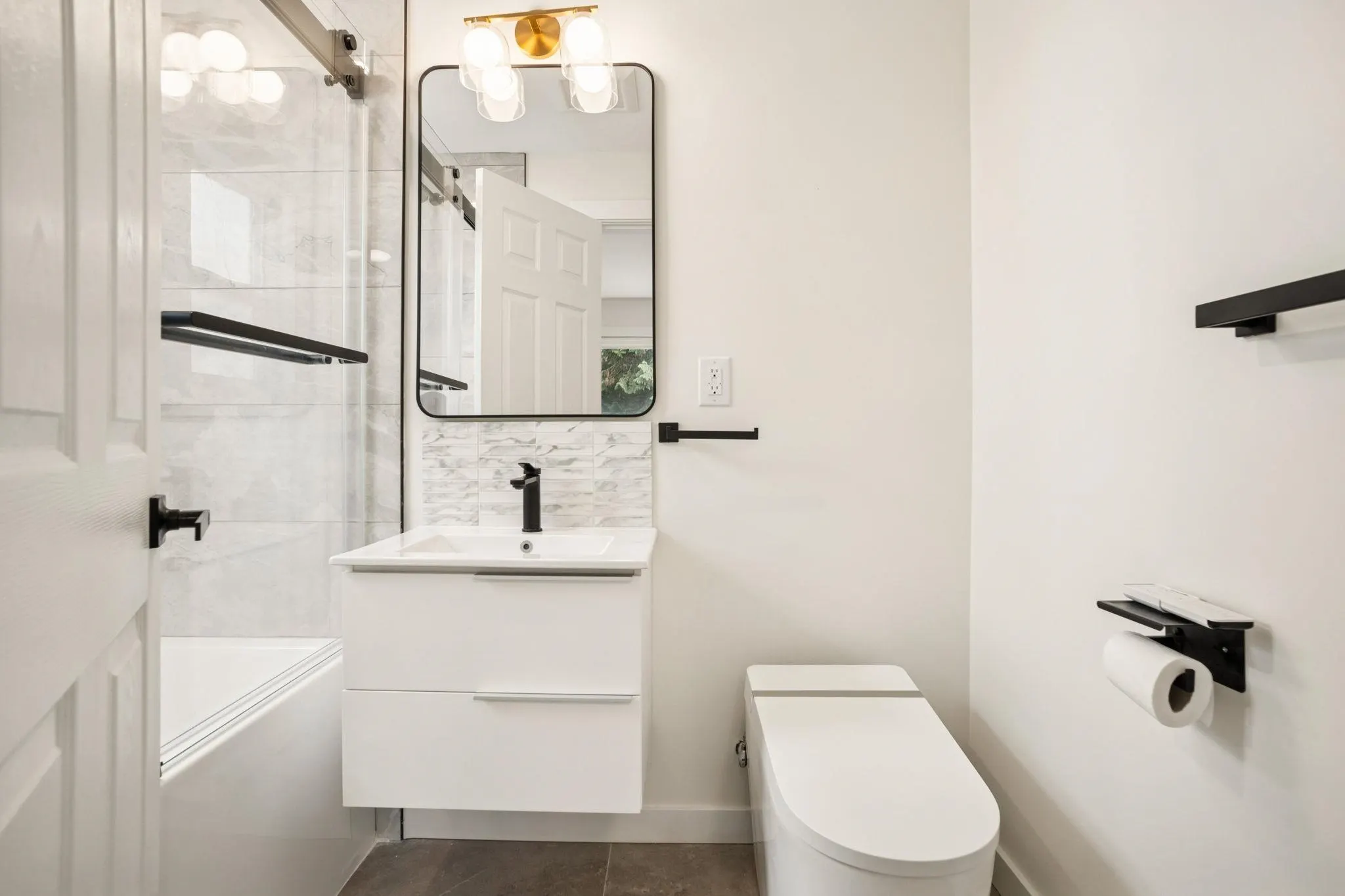 15962 North Bluff Road