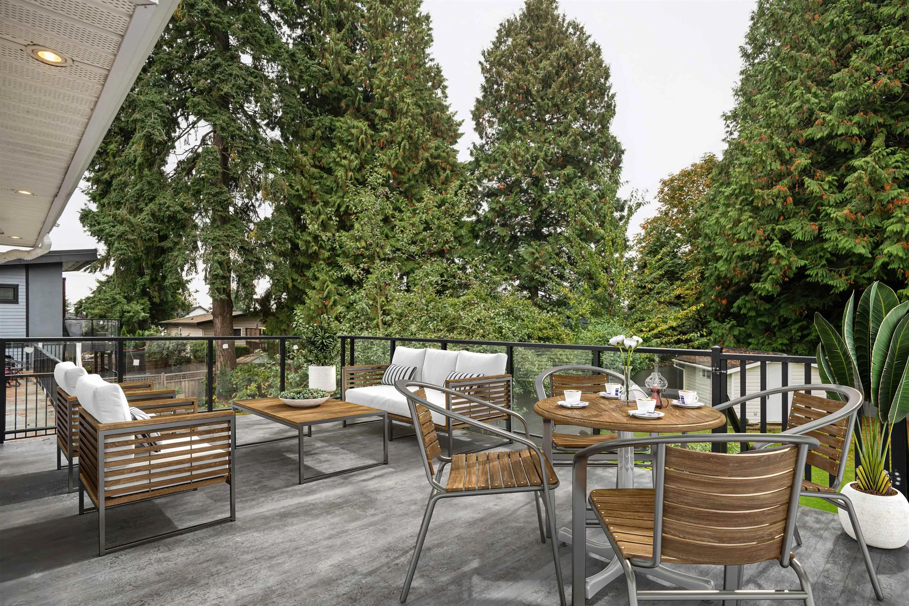 15962 North Bluff Road