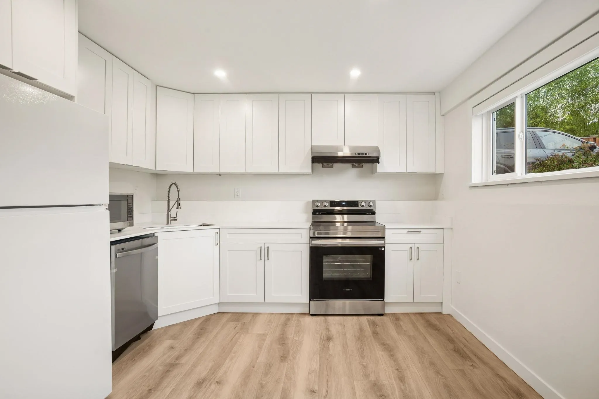 15962 North Bluff Road