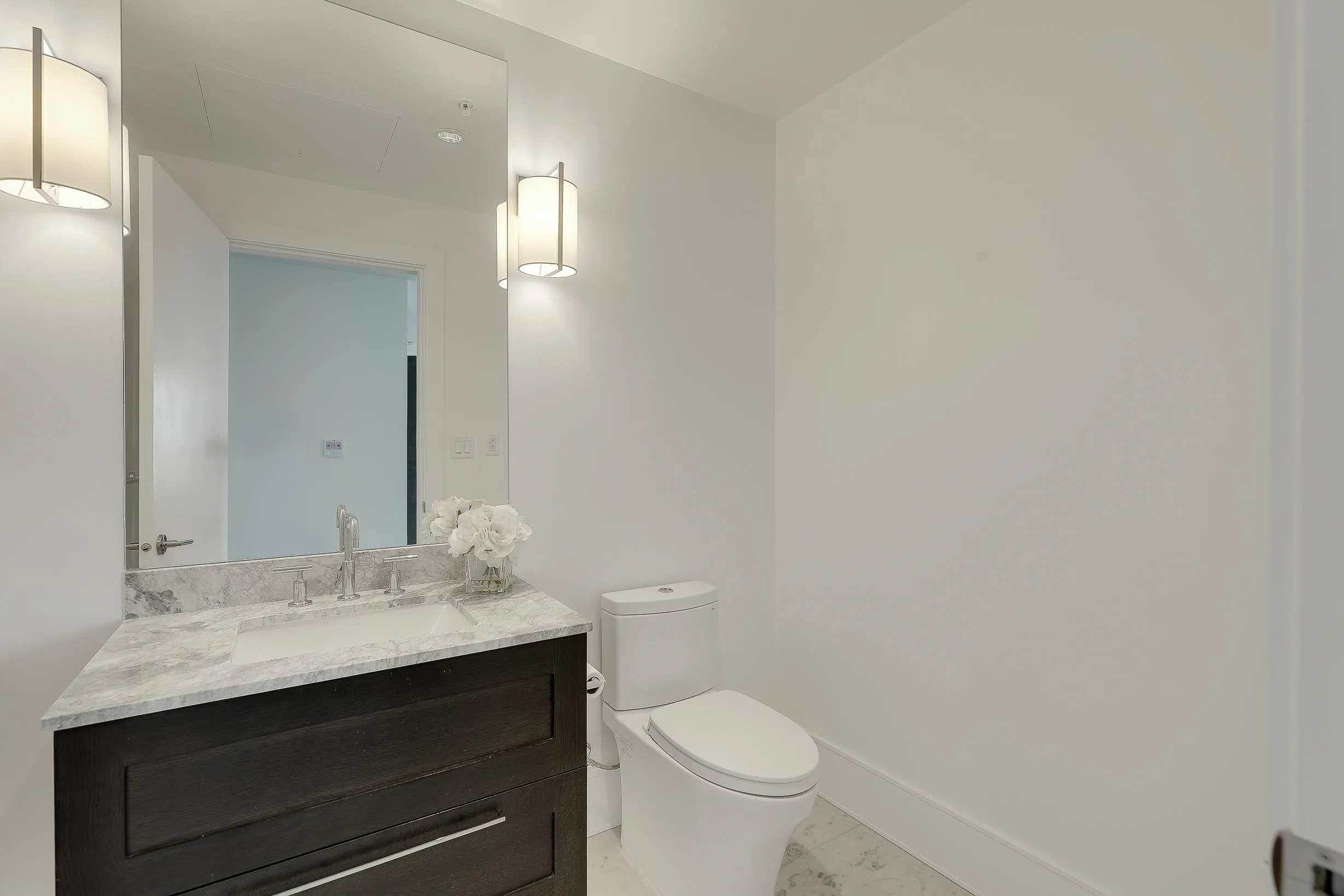 1401 1501 Foster Street