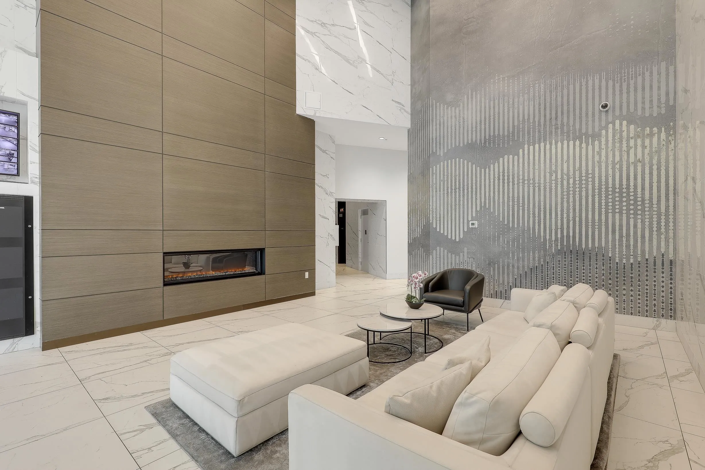 1401 1501 Foster Street