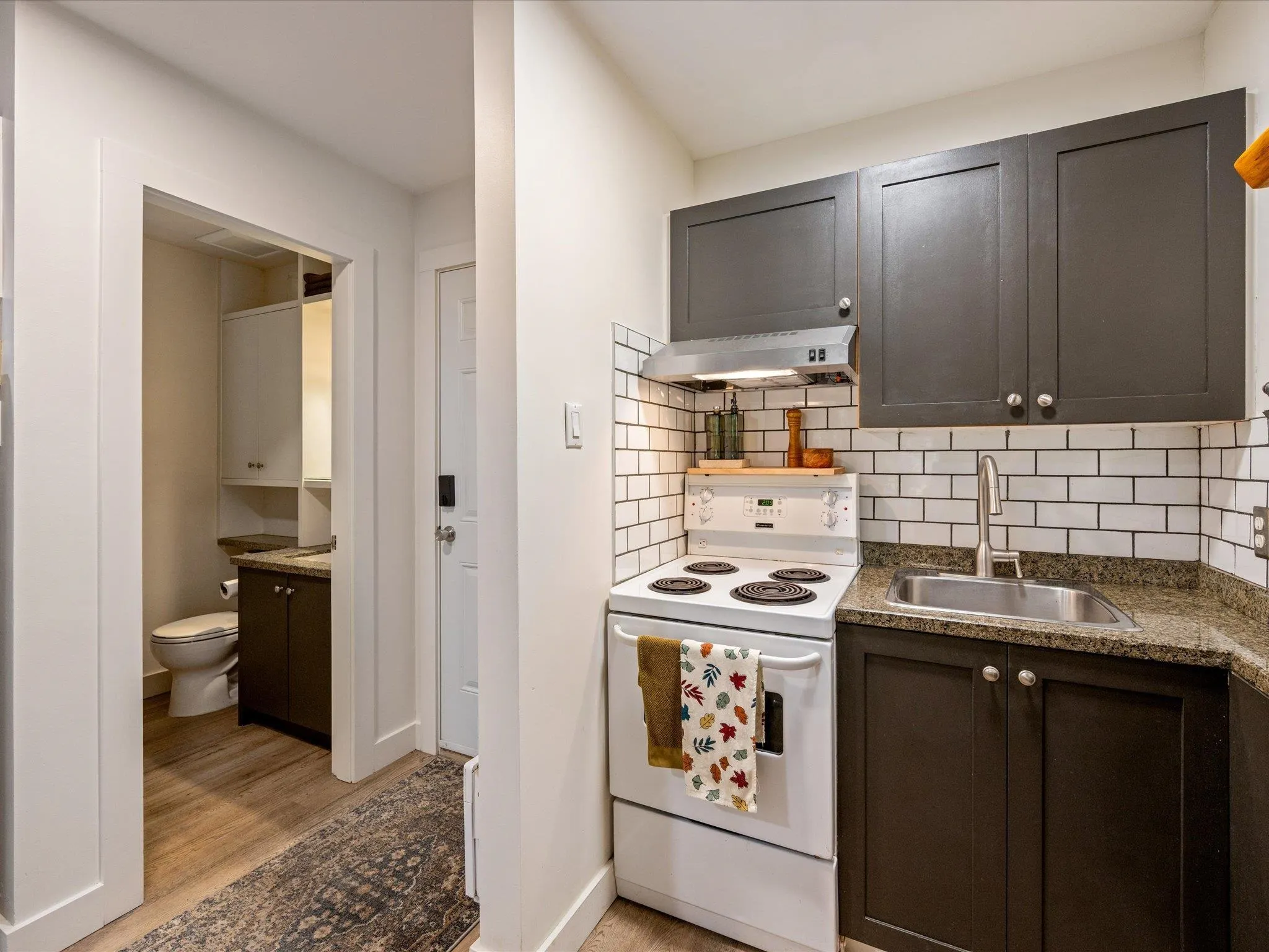 9 2101 Whistler Road