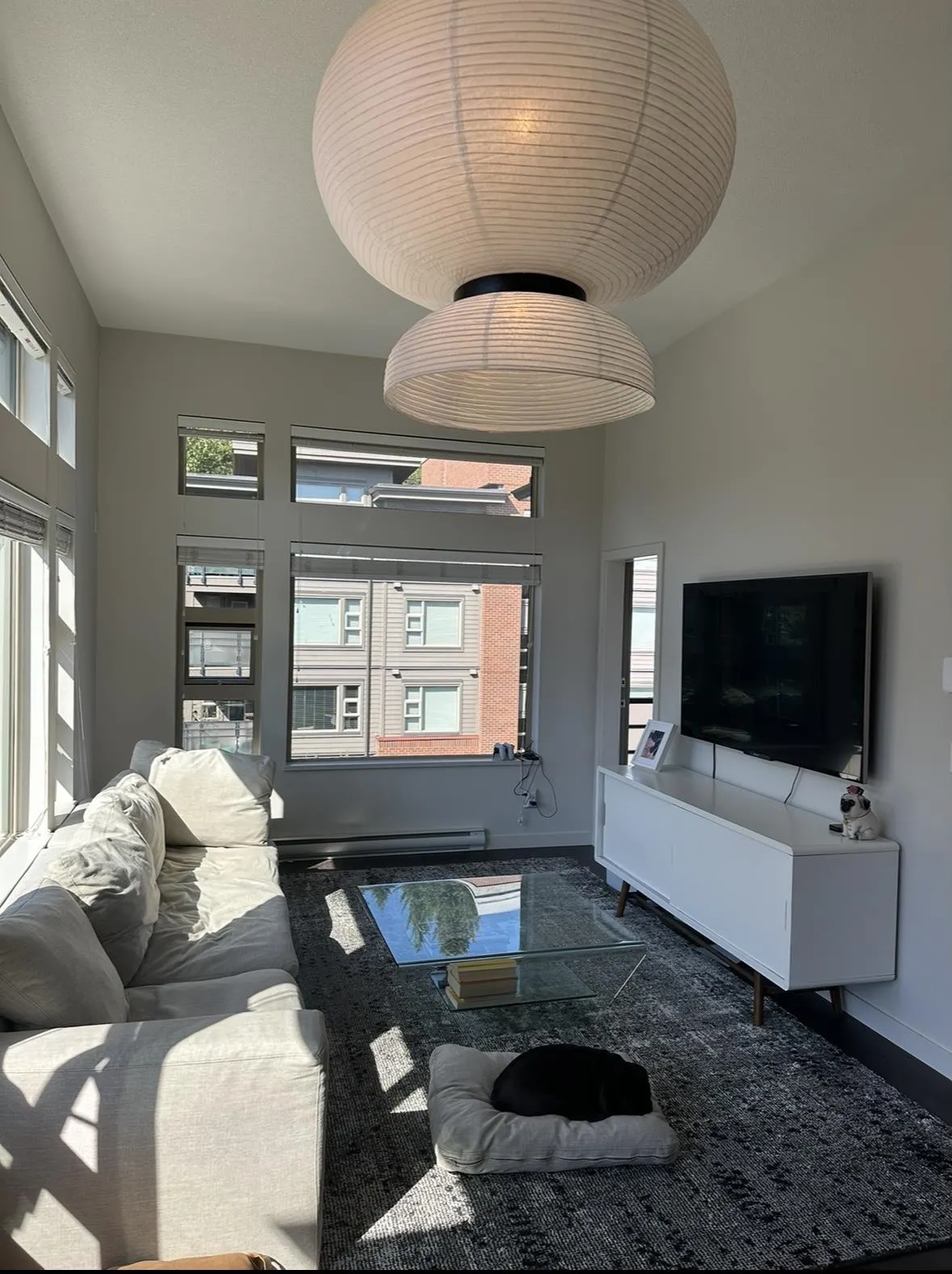 410 1673 Lloyd Avenue