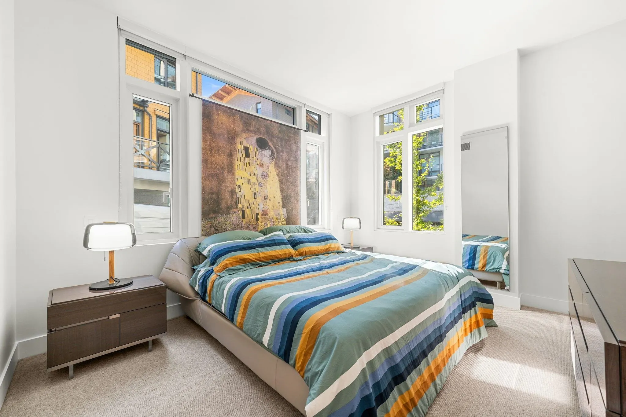 203 6697 Nelson Avenue