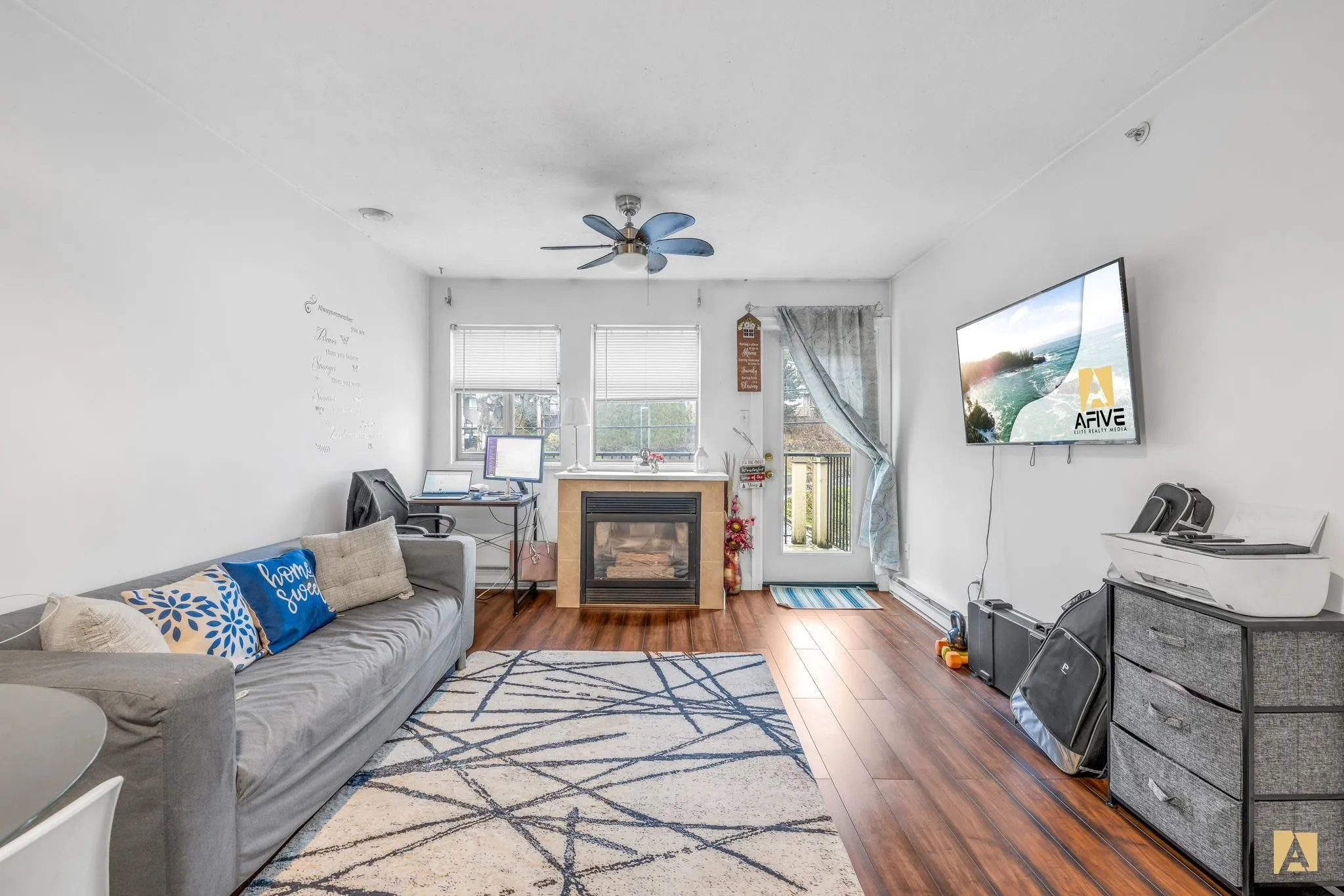 415 1591 Booth Avenue