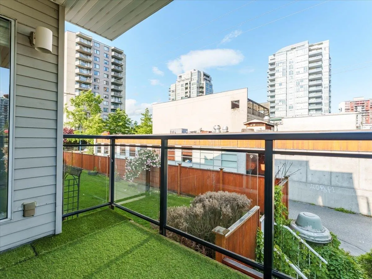 202 1550 Chesterfield Avenue