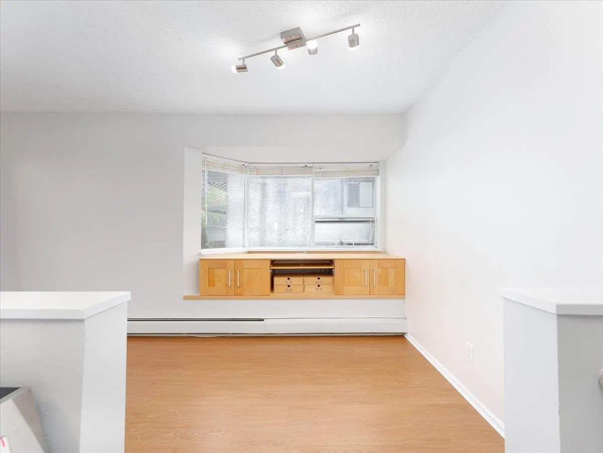 202 1550 Chesterfield Avenue