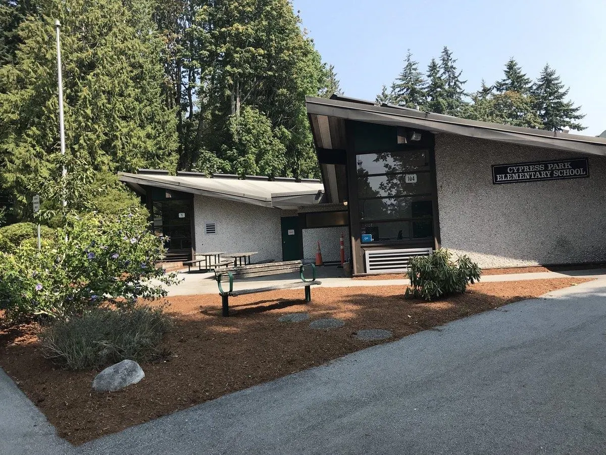 4363 Morgan Crescent