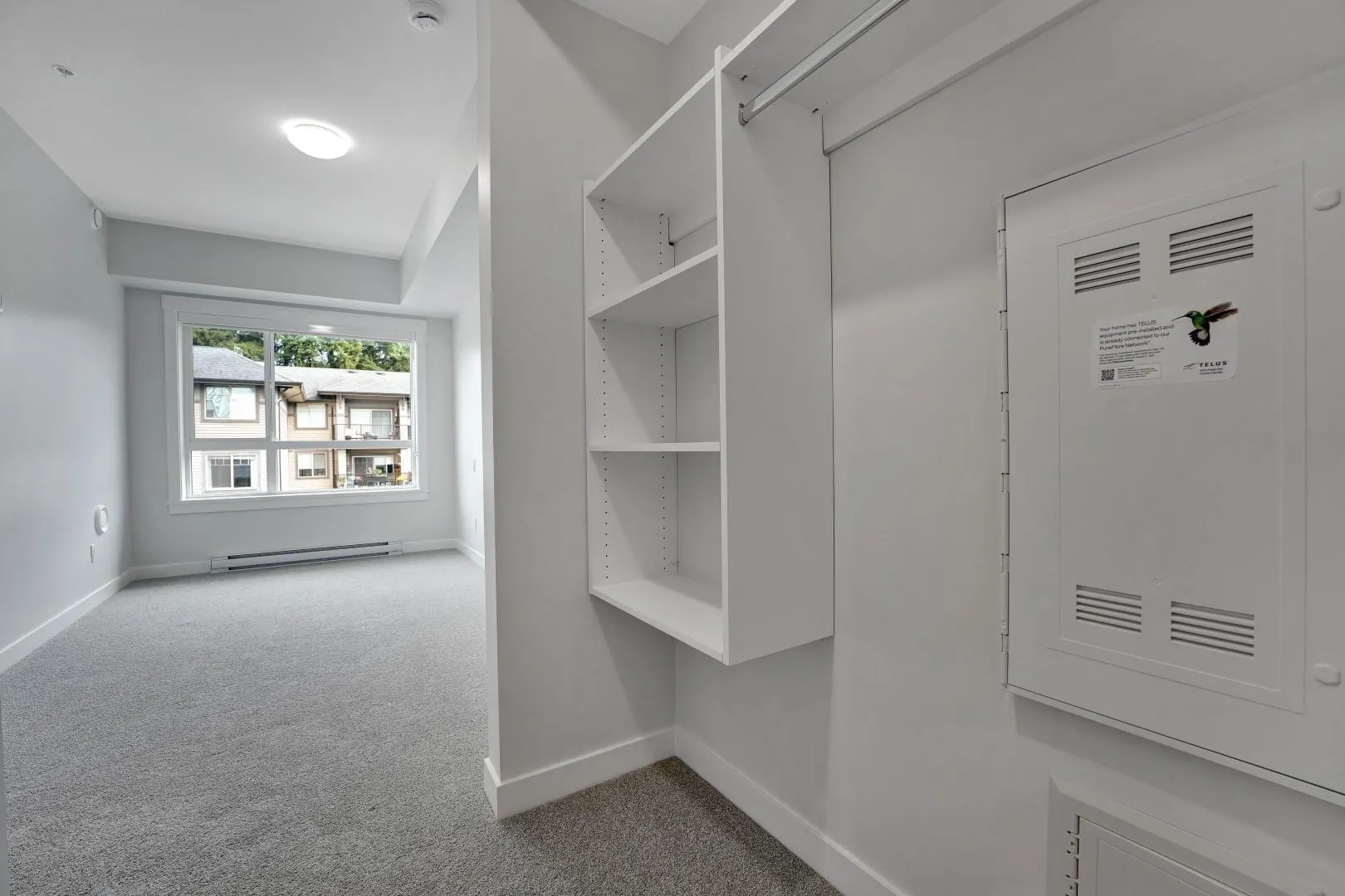 507 33886 Pine Street