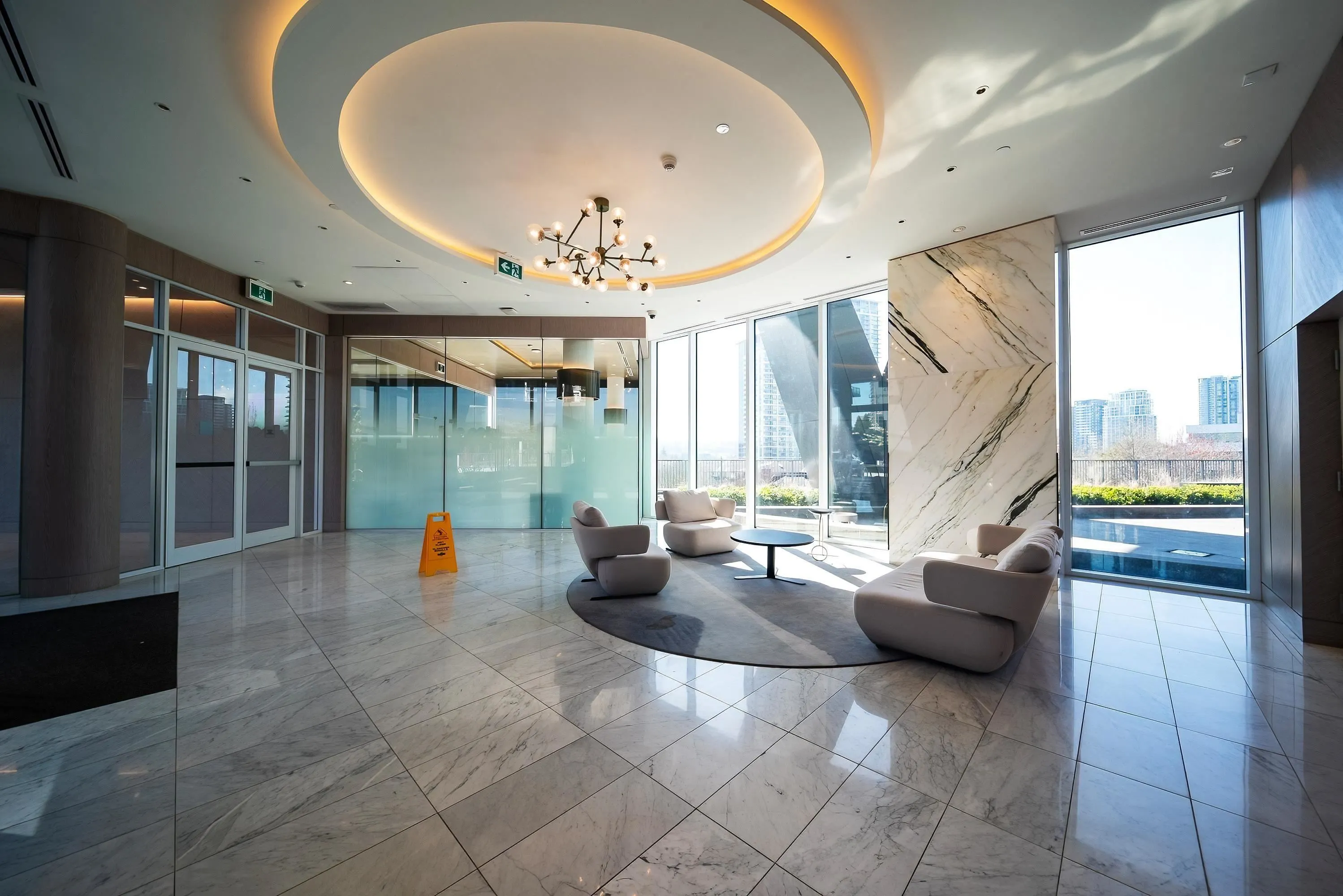 3204 4890 Lougheed Highway