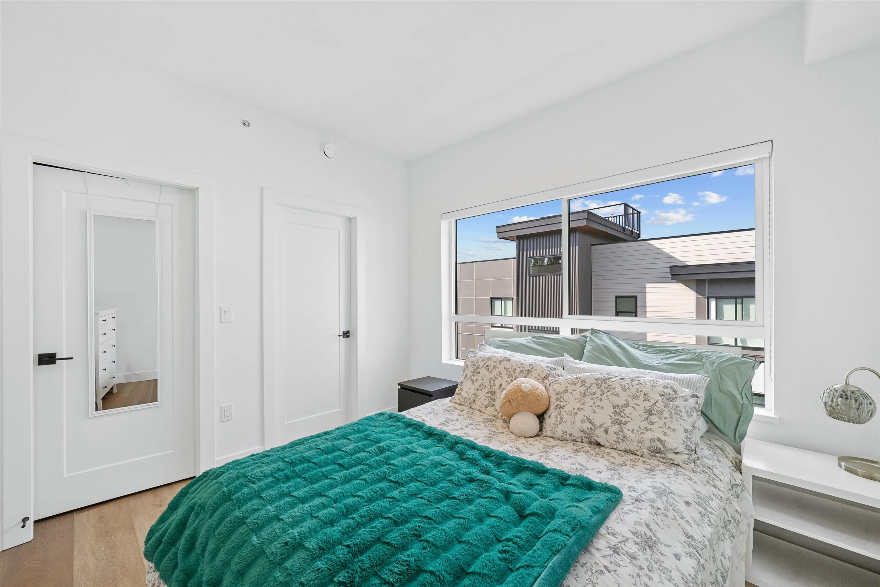 405 20286 72b Avenue