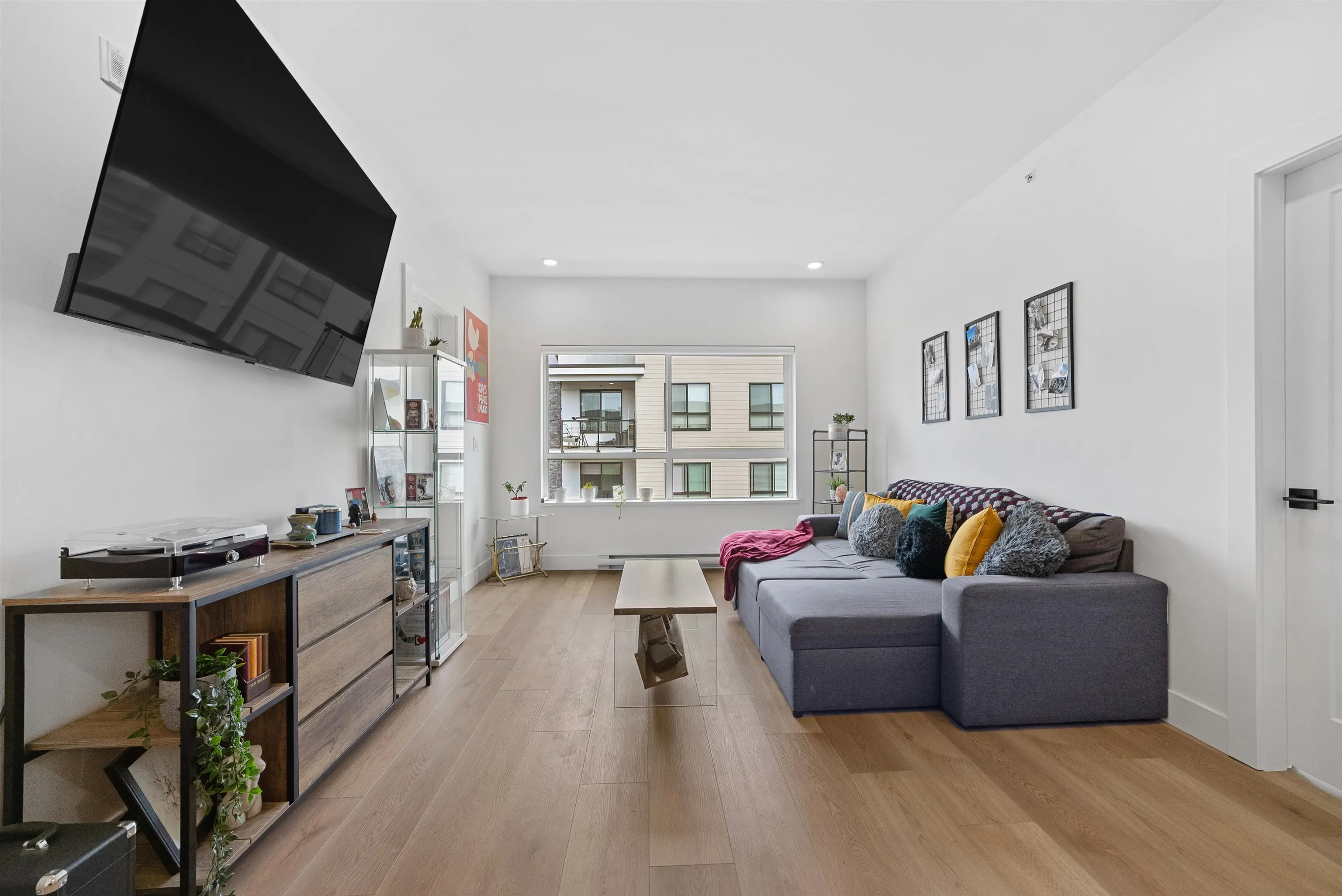 405 20286 72b Avenue