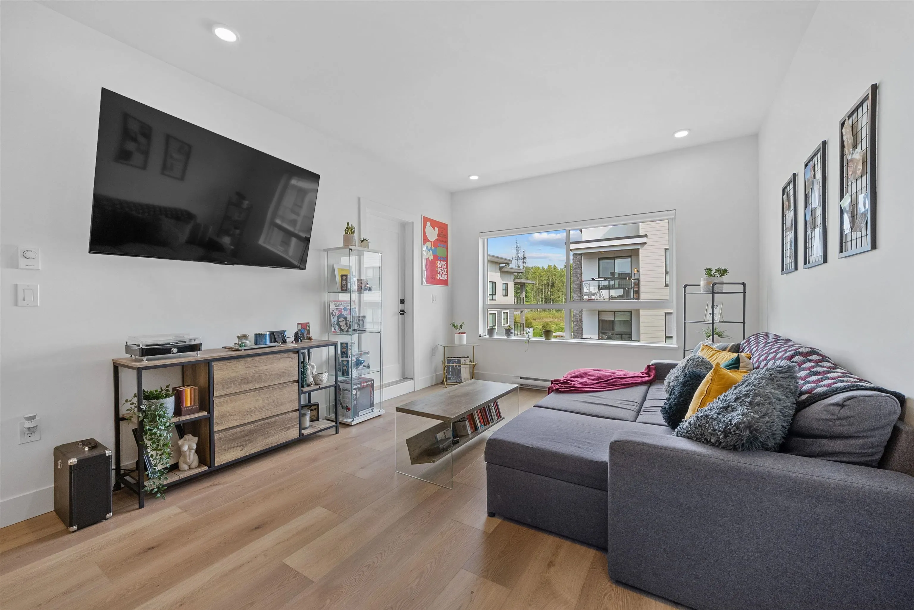 405 20286 72b Avenue