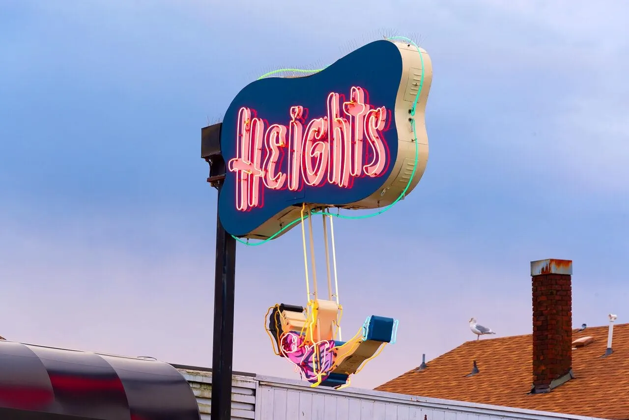 202 4548 Hastings Street