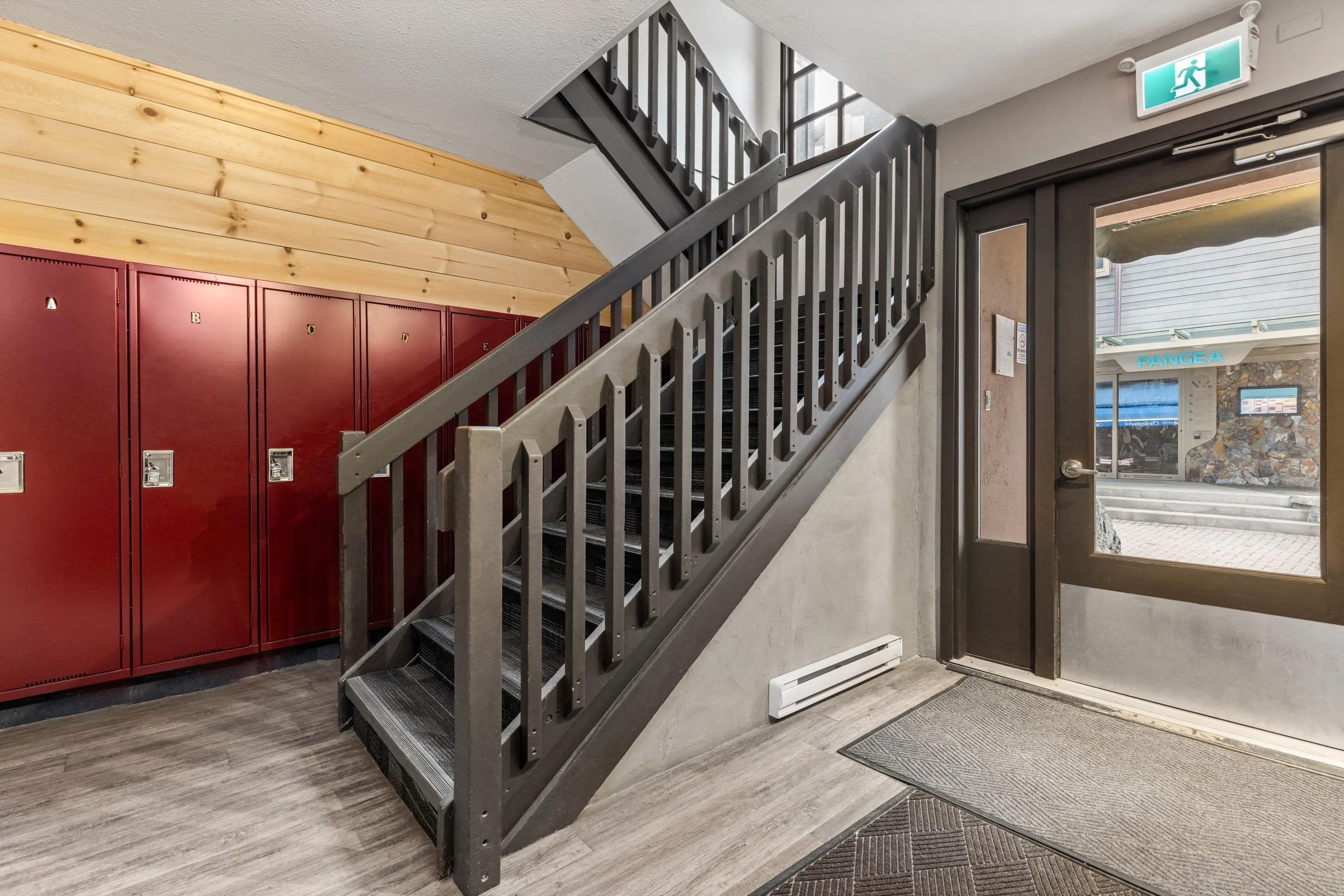 A 4324 Sunrise Alley