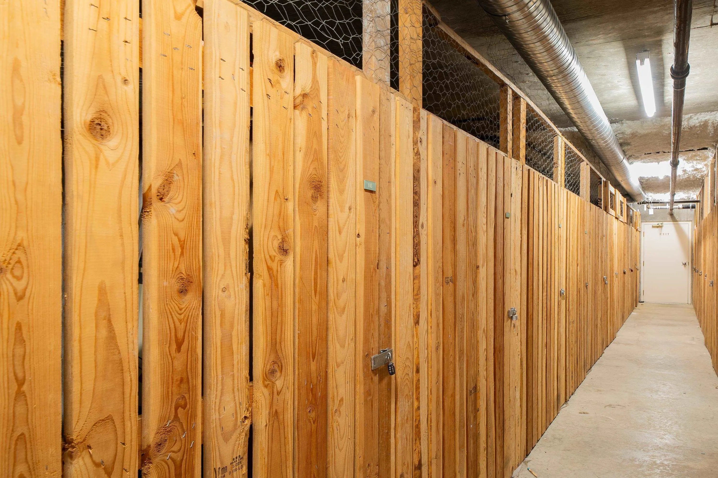 211 7117 Antrim Avenue