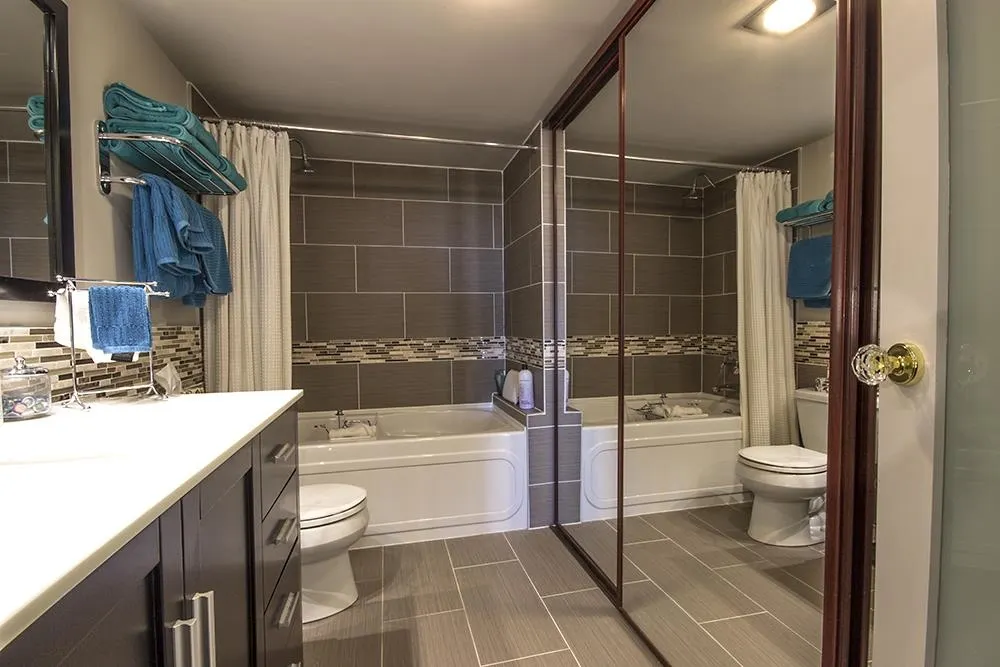 1004 6651 Minoru Boulevard