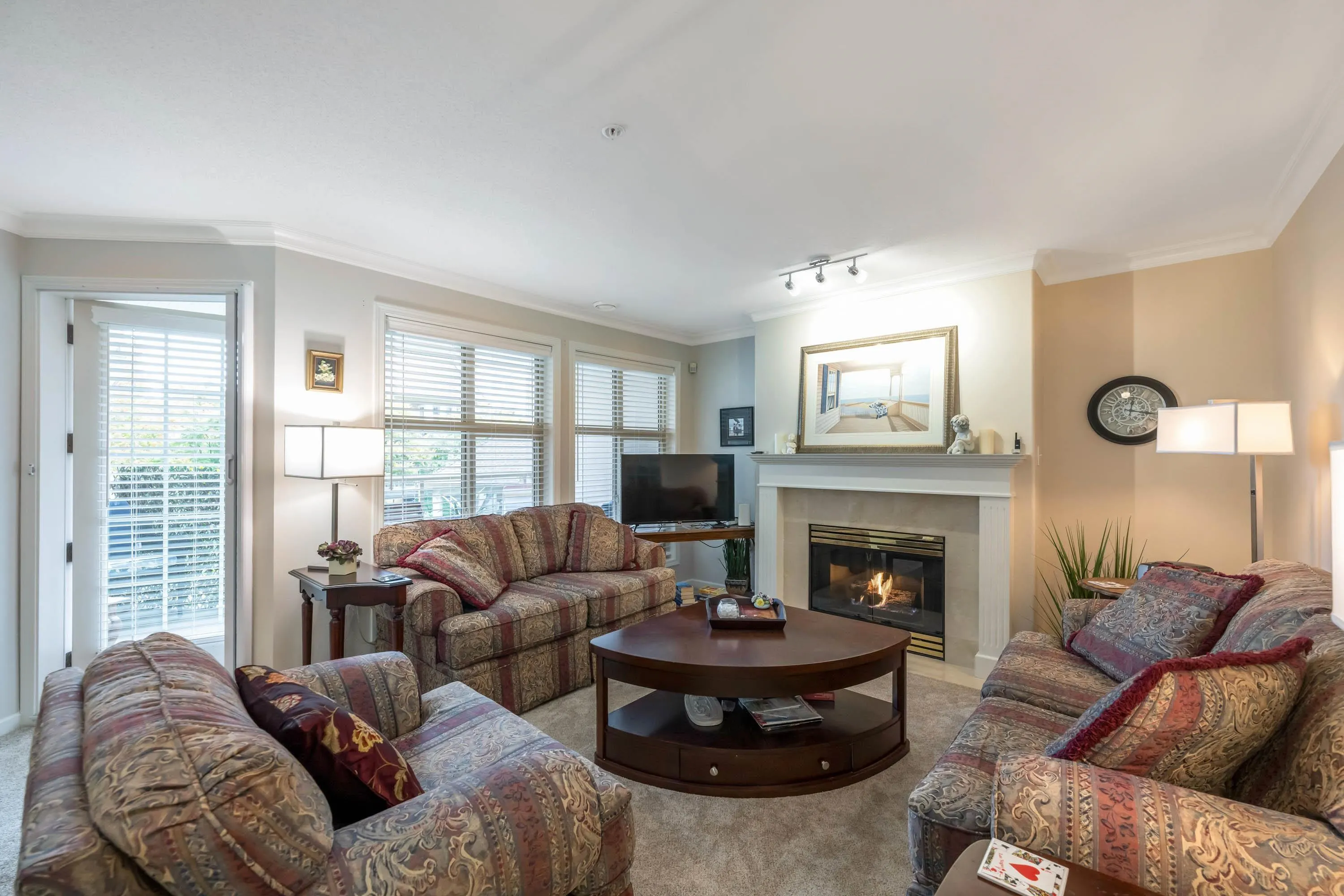 209 15350 19a Avenue