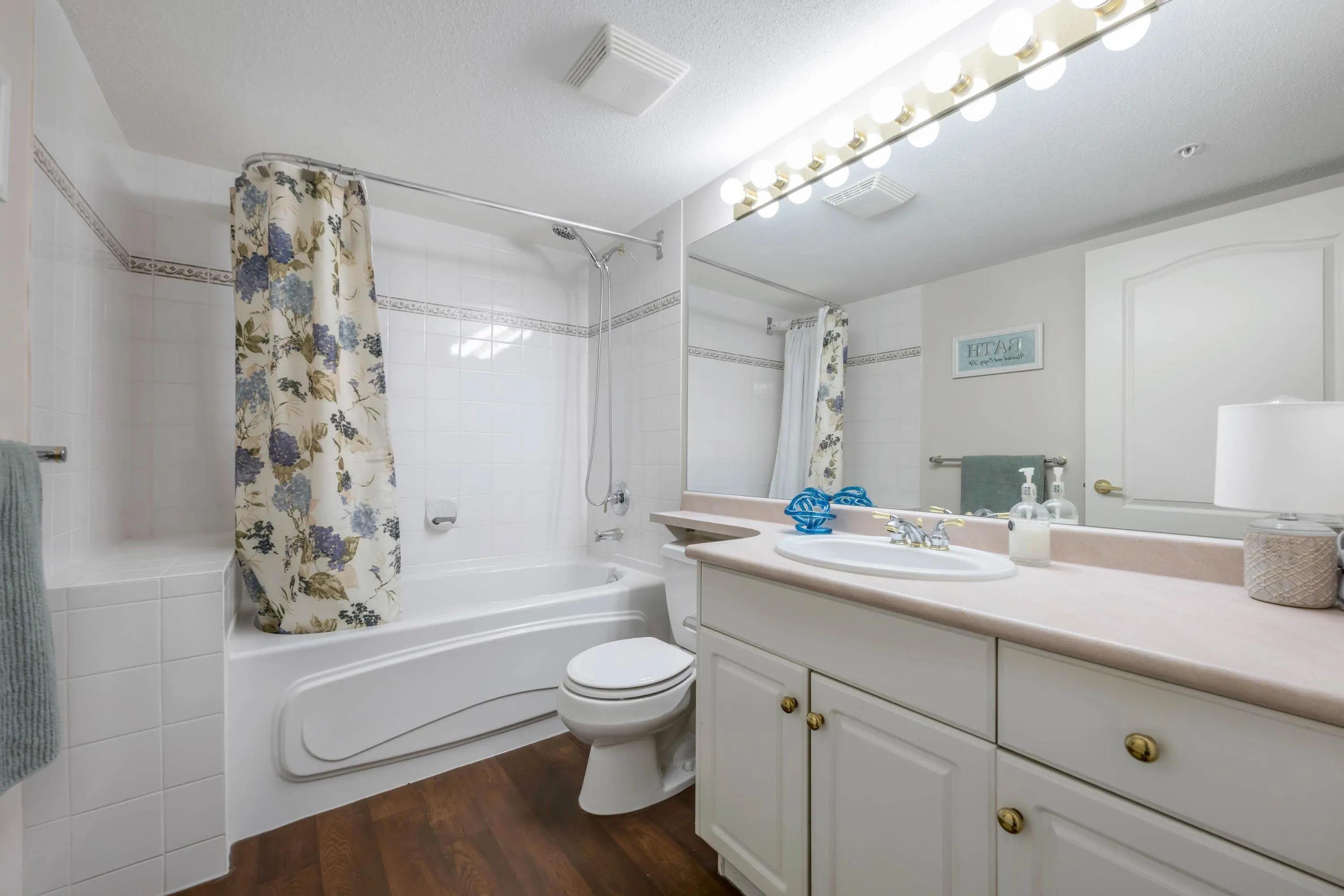 209 15350 19a Avenue