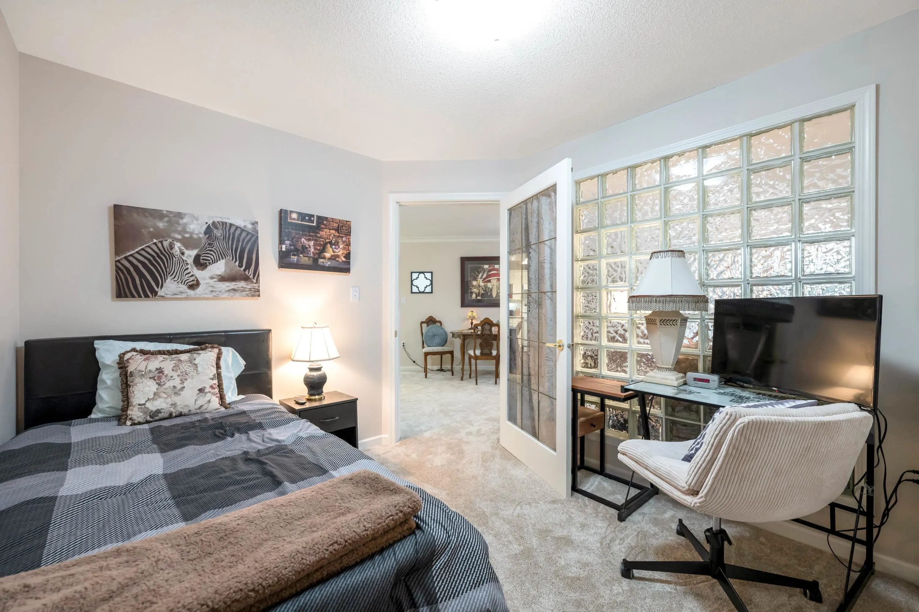 209 15350 19a Avenue