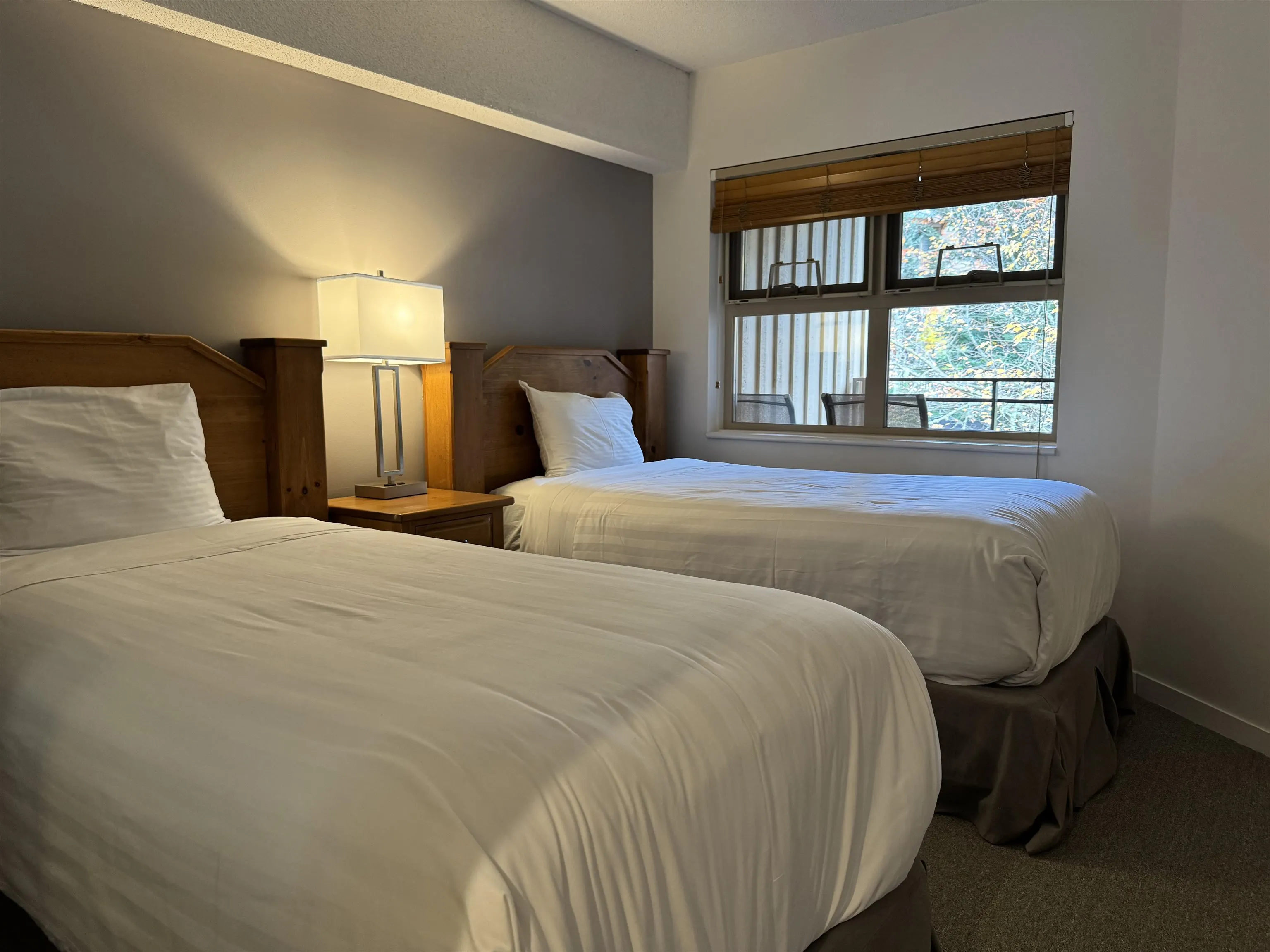 231 W7 2050 Lake Placid Road