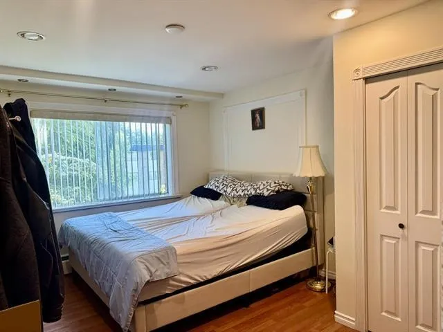 208 815 Fourth Avenue