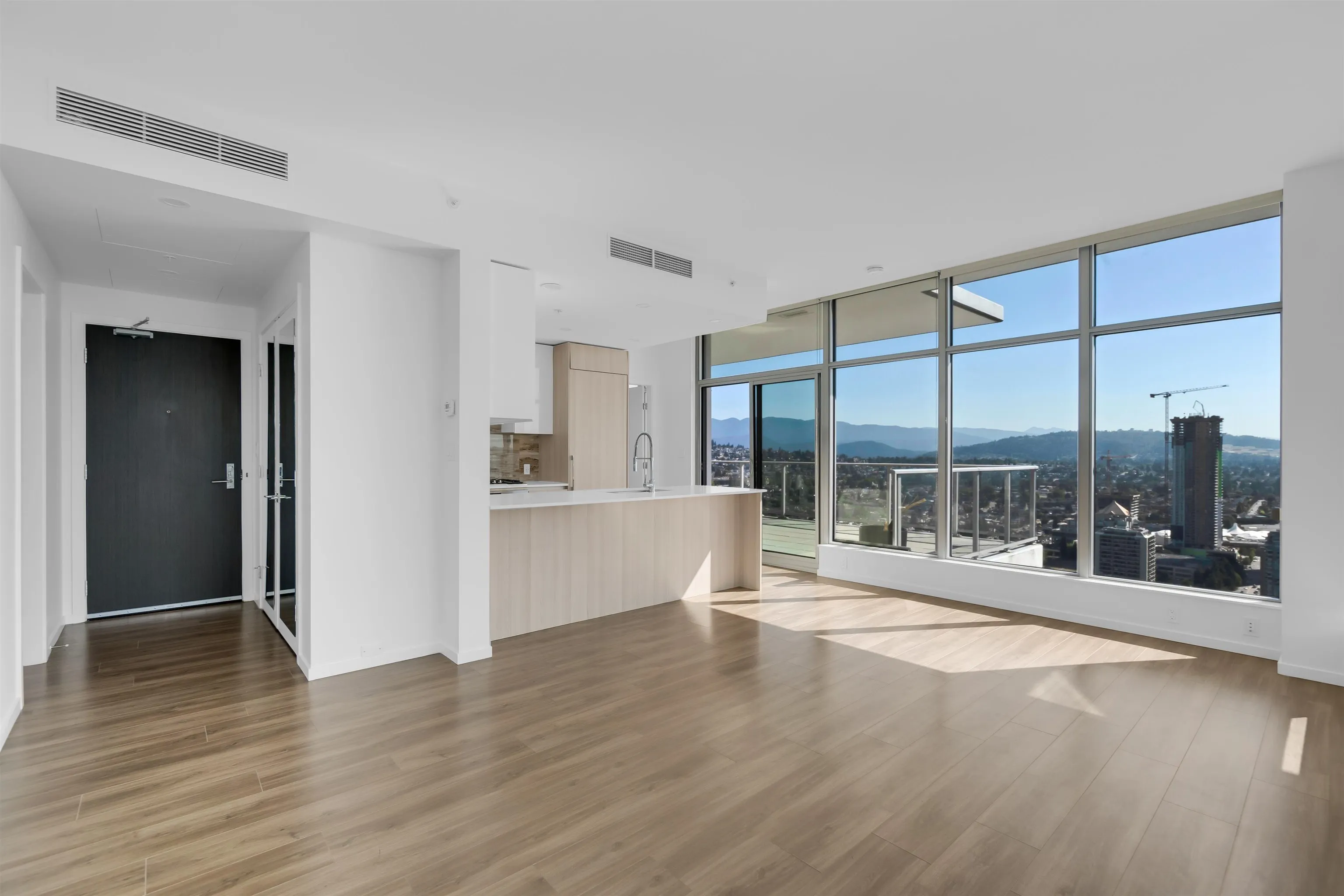 4402 1888 Gilmore Avenue