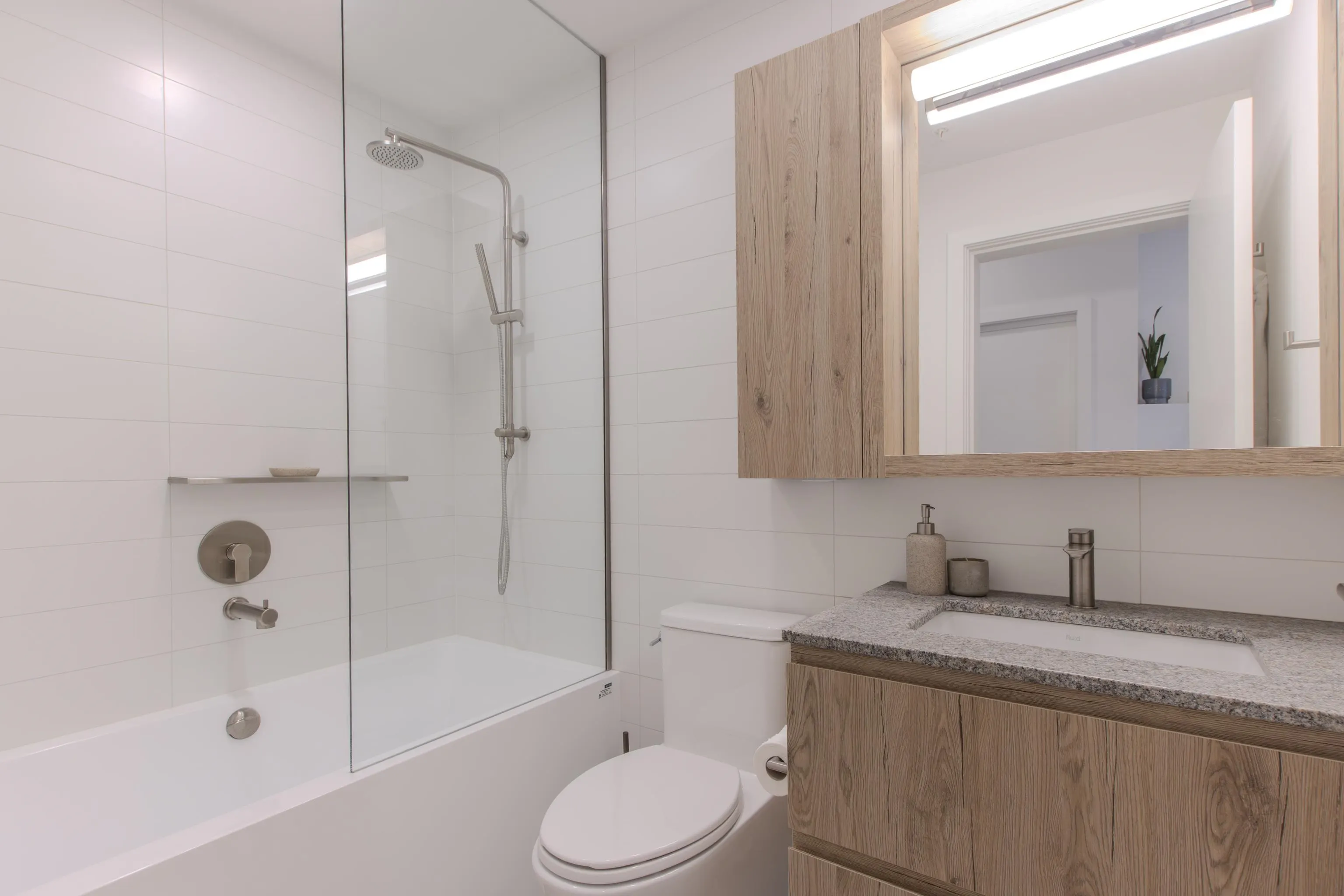 303 1500 Scott Crescent